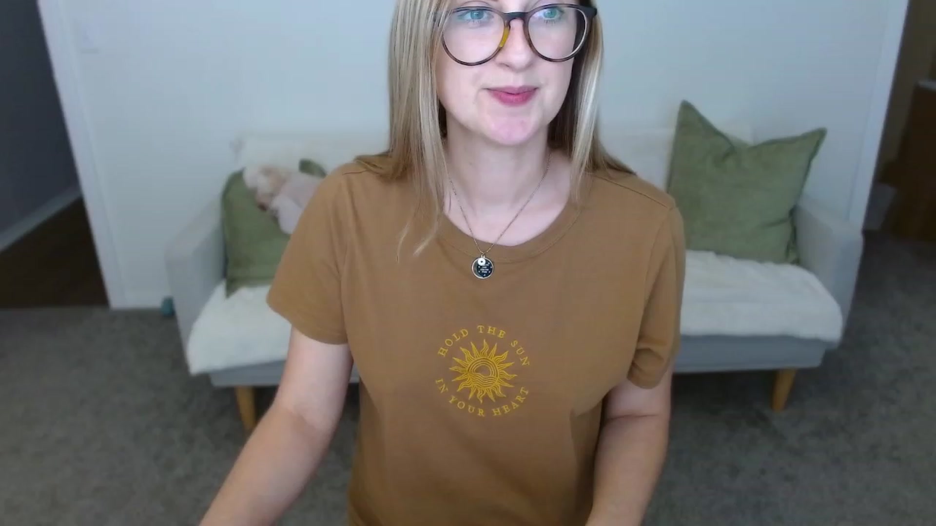 Gallery image thumbnail from JourneyJade's myfreecams stream on, 02/19/2024, 20:57 image 15 of 20