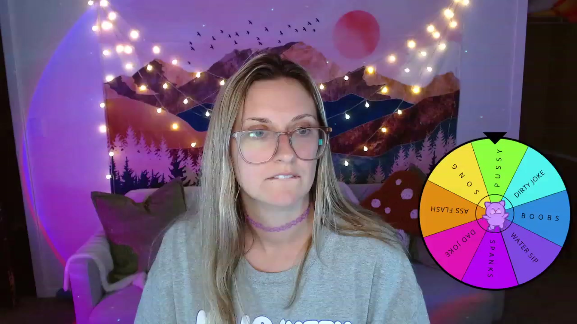 Gallery image thumbnail from JourneyJade's myfreecams stream on, 02/27/2024, 02:30 image 9 of 20