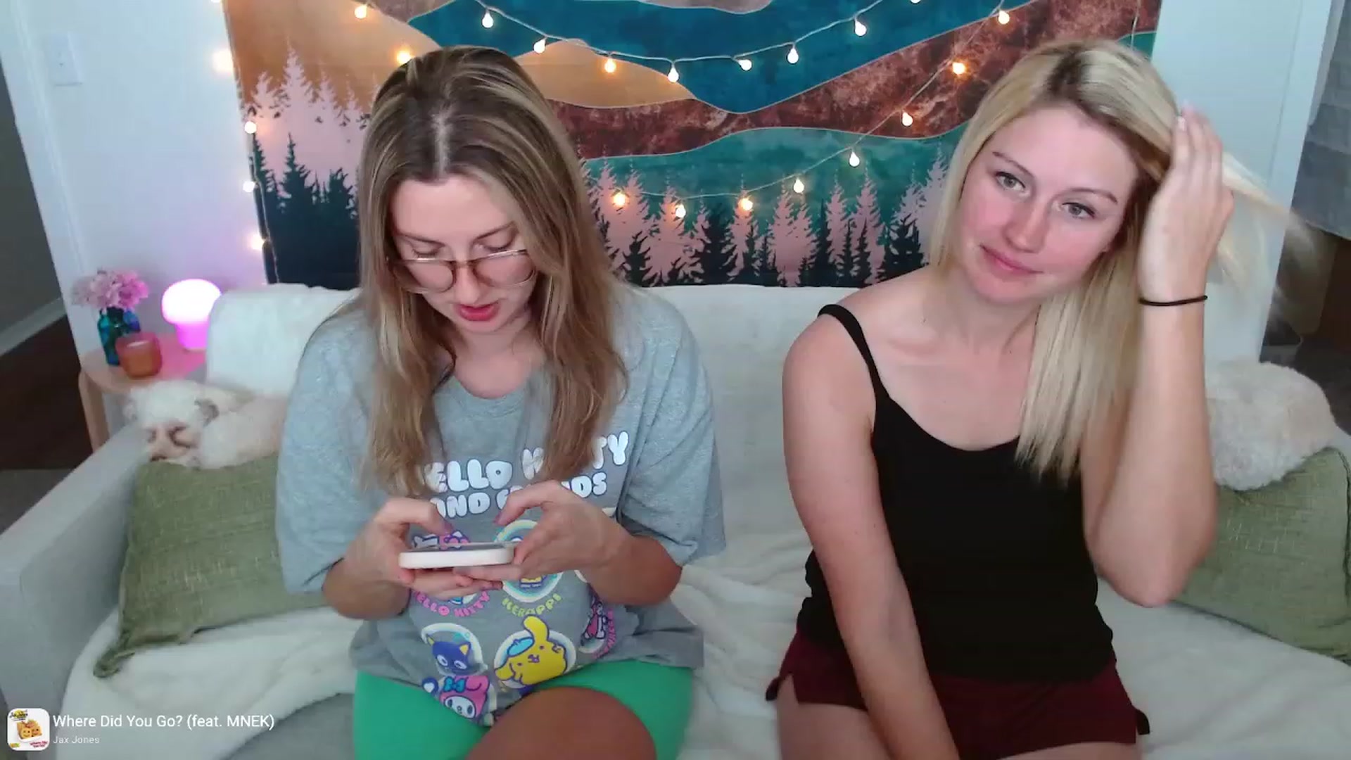 Gallery image thumbnail from JourneyJade's myfreecams stream on, 03/07/2024, 17:29 image 16 of 20
