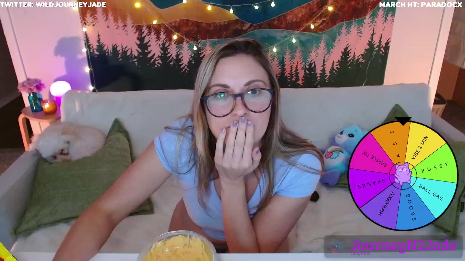 Gallery image thumbnail from JourneyJade's myfreecams stream on, 03/10/2024, 01:24 image 3 of 20