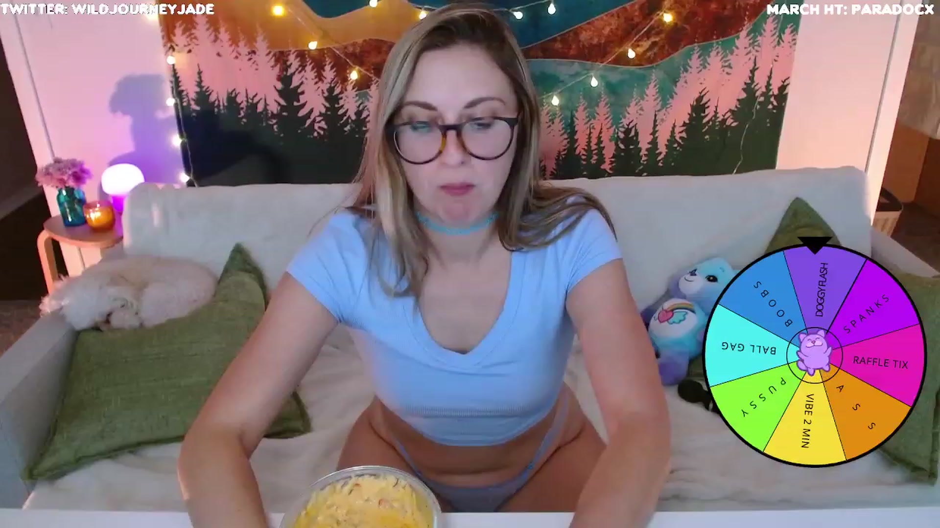 Gallery image thumbnail from JourneyJade's myfreecams stream on, 03/10/2024, 01:24 image 14 of 20