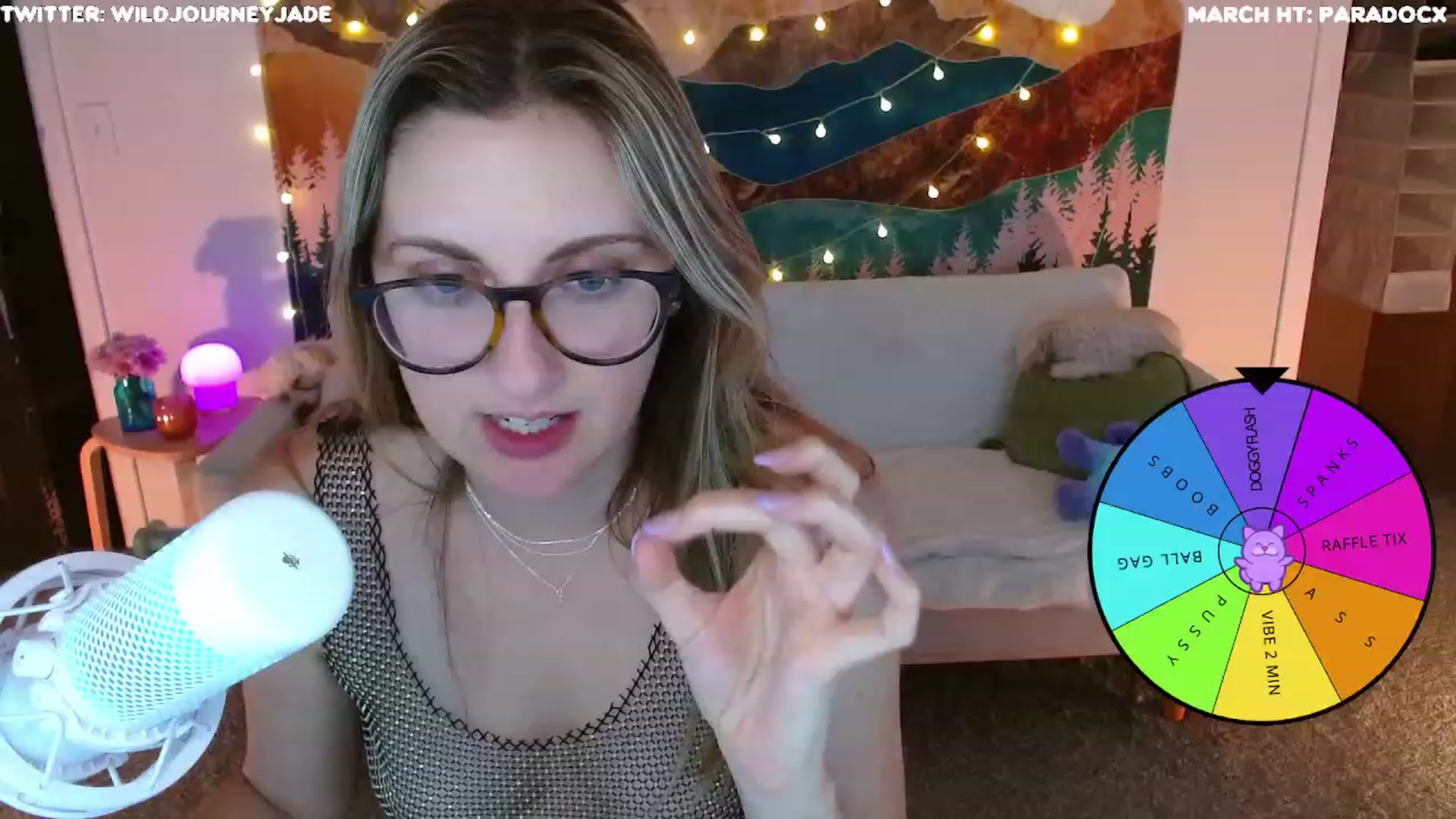 Gallery image thumbnail from JourneyJade's myfreecams stream on, 03/12/2024, 04:32 image 18 of 20