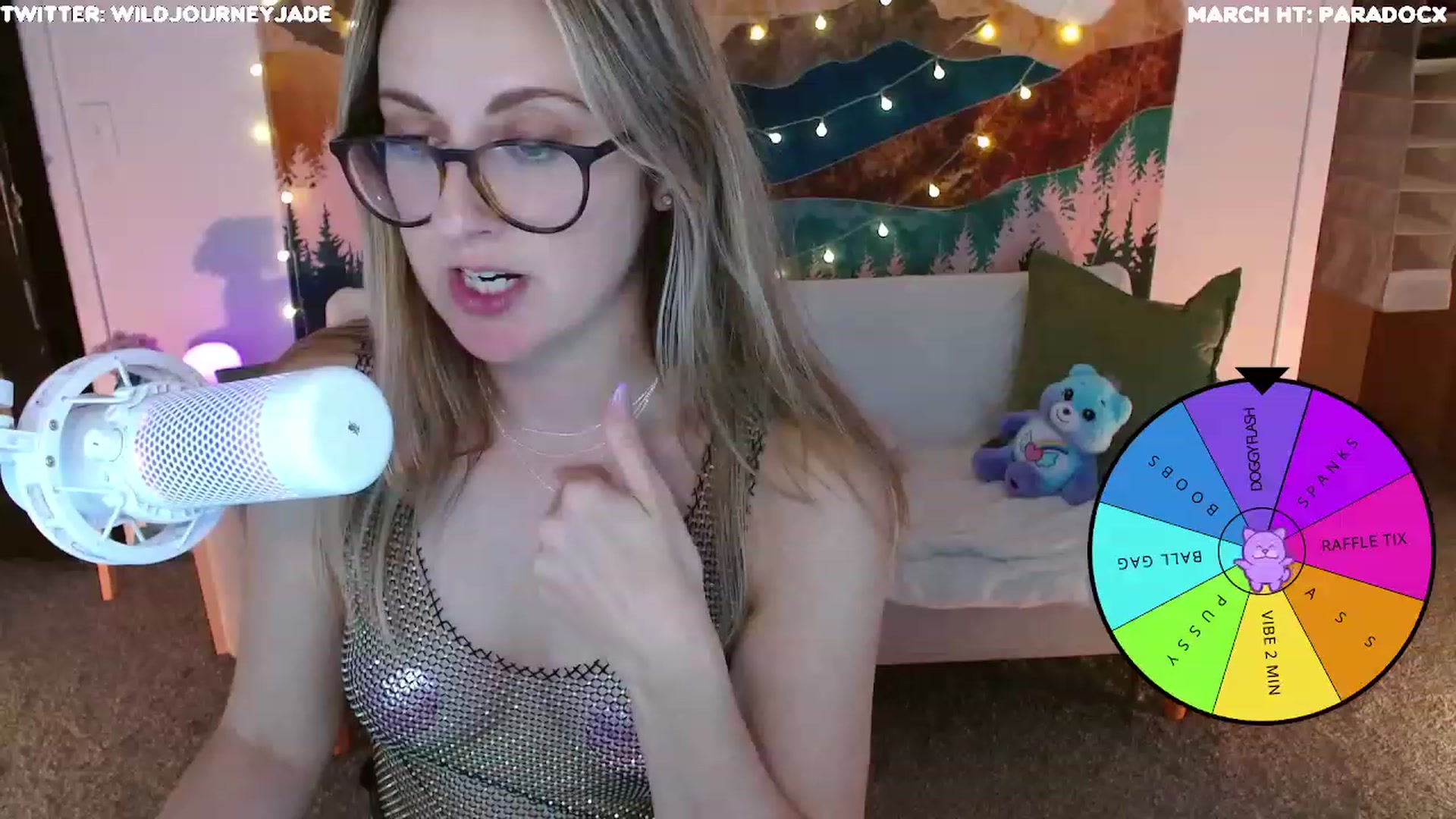 Gallery image thumbnail from JourneyJade's myfreecams stream on, 03/12/2024, 04:32 image 2 of 20