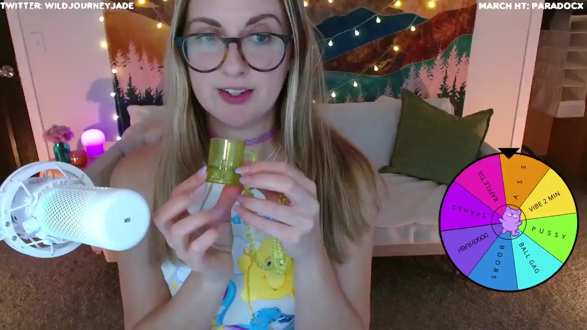 Gallery image thumbnail from JourneyJade's myfreecams stream on, 03/13/2024, 01:06 image 6 of 20