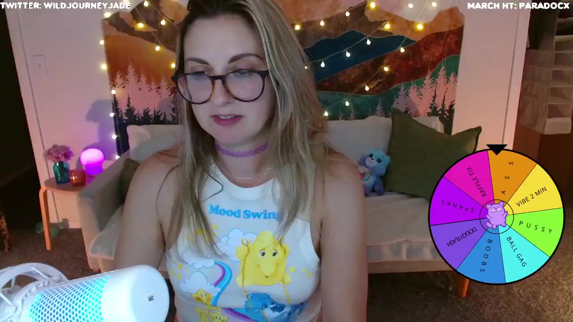 Gallery image thumbnail from JourneyJade's myfreecams stream on, 03/13/2024, 03:27 image 12 of 20