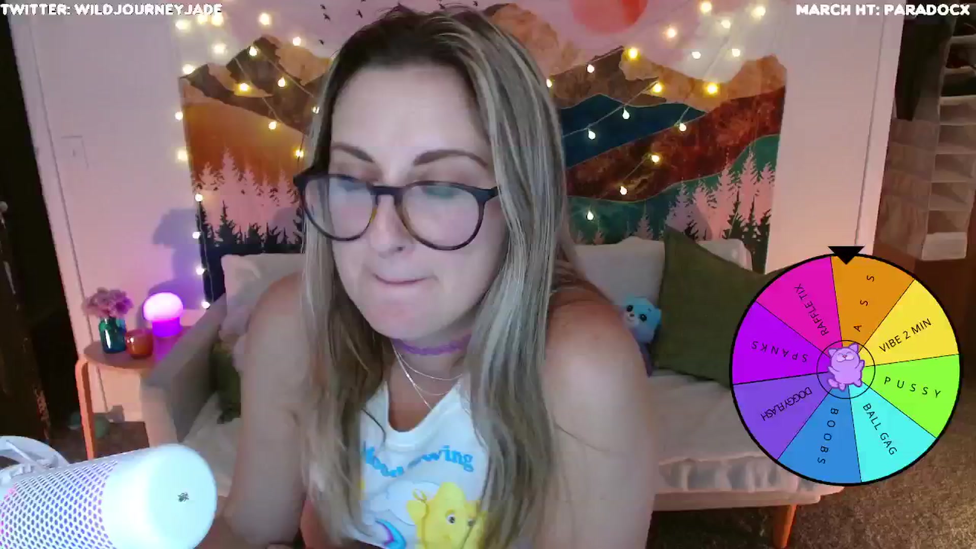 Gallery image thumbnail from JourneyJade's myfreecams stream on, 03/13/2024, 03:27 image 6 of 20