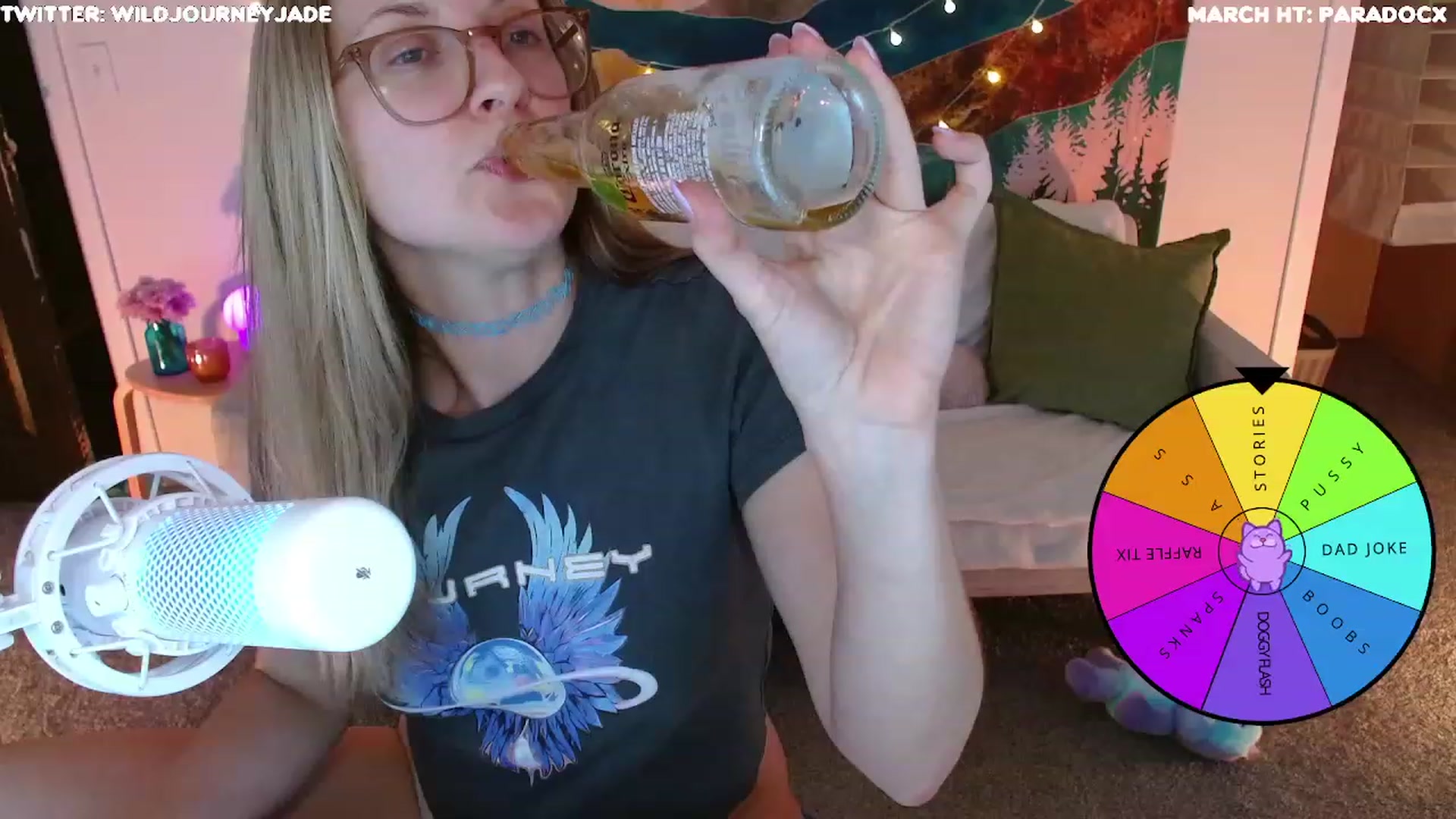 Gallery image thumbnail from JourneyJade's myfreecams stream on, 03/14/2024, 04:12 image 11 of 20