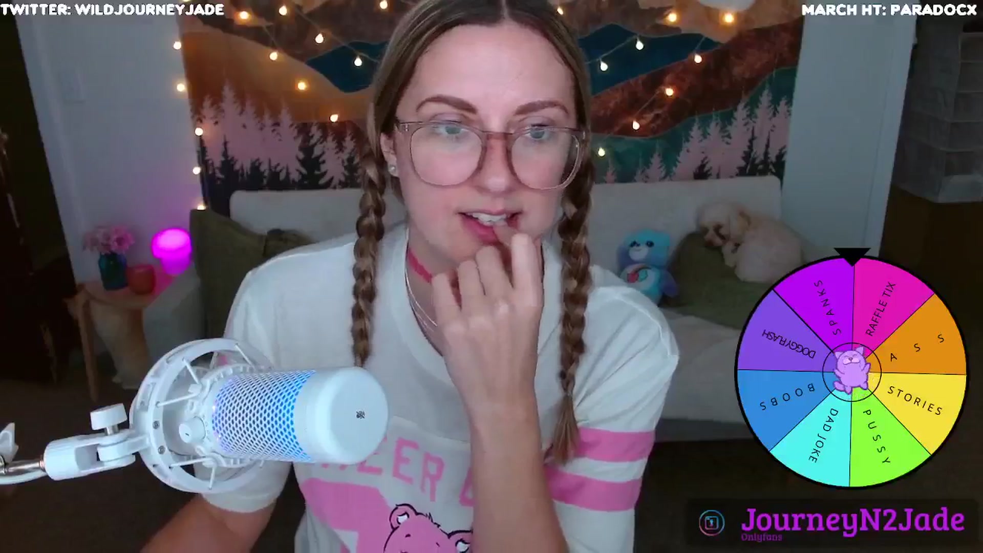 Gallery image thumbnail from JourneyJade's myfreecams stream on, 03/14/2024, 18:40 image 18 of 20