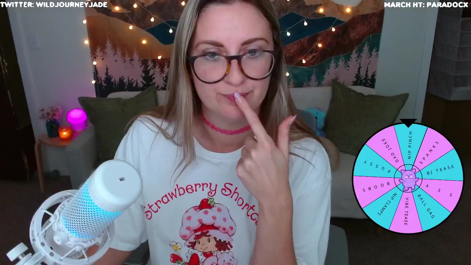 Gallery image thumbnail from JourneyJade's myfreecams stream on, 03/24/2024, 22:31 image 3 of 20