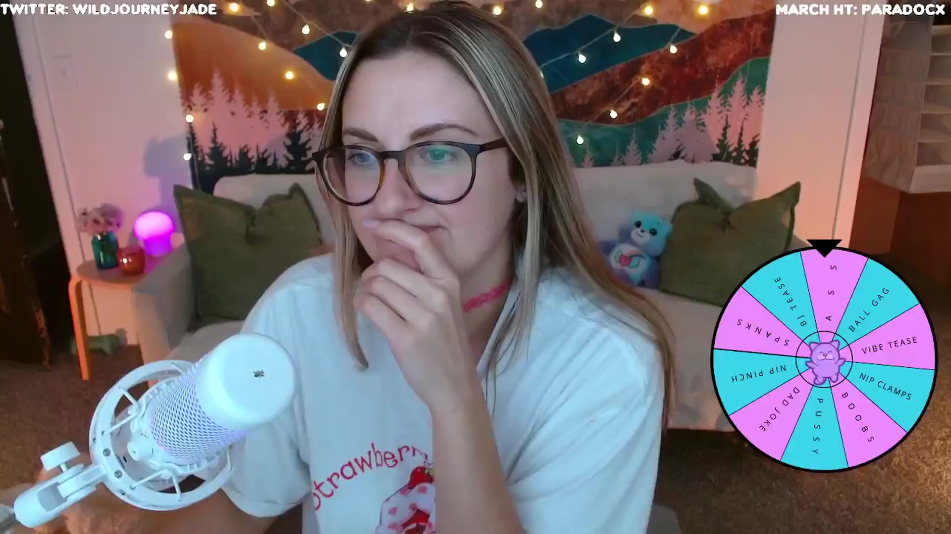 Gallery image thumbnail from JourneyJade's myfreecams stream on, 03/24/2024, 22:31 image 16 of 20
