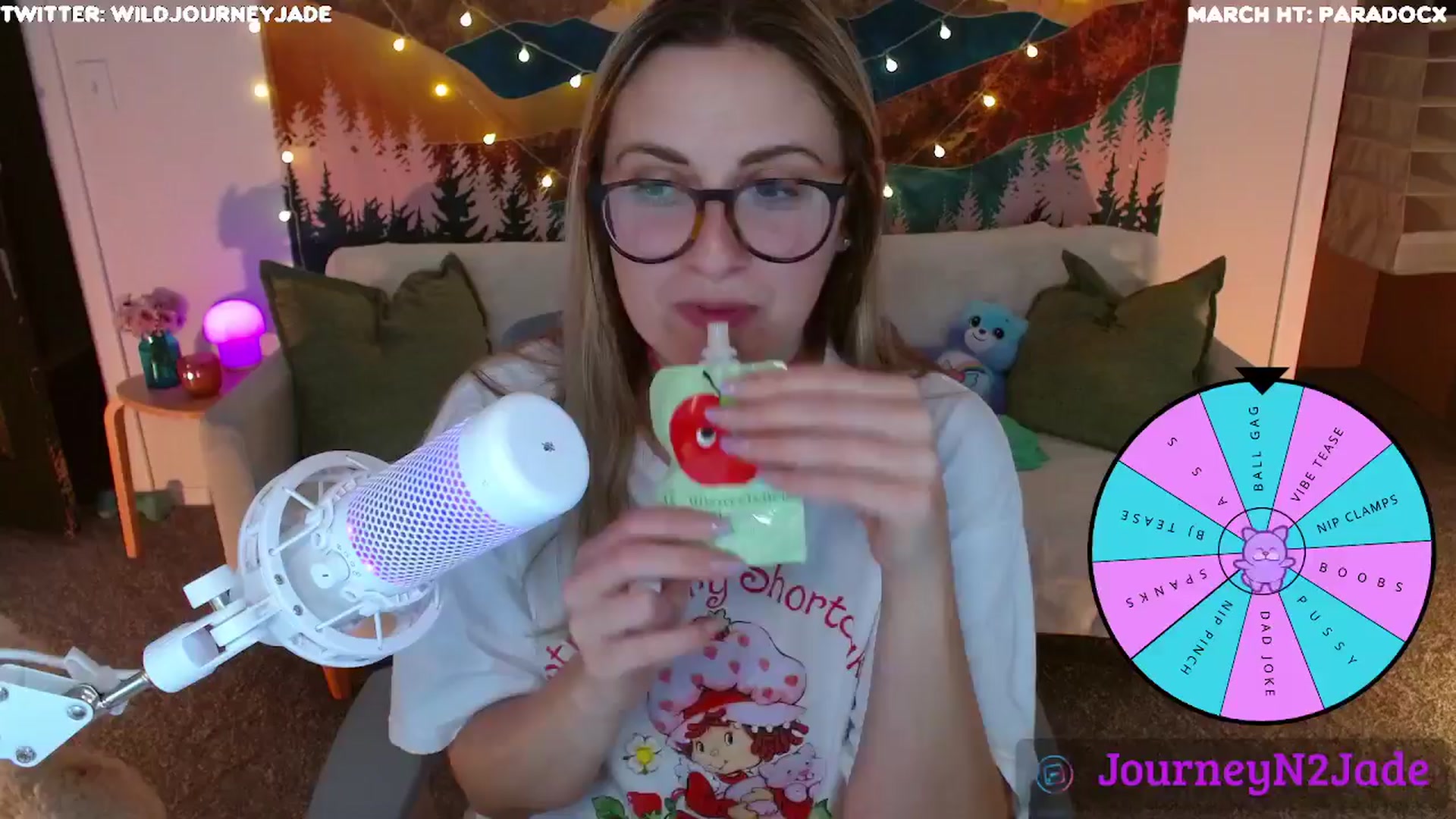 Gallery image thumbnail from JourneyJade's myfreecams stream on, 03/25/2024, 24:53 image 8 of 20