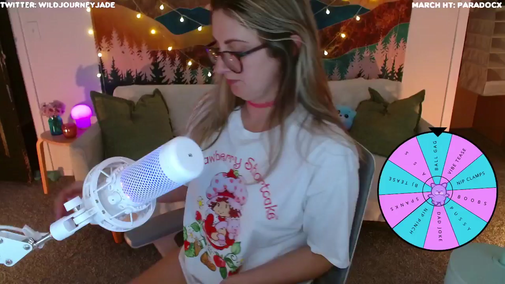 Gallery image thumbnail from JourneyJade's myfreecams stream on, 03/25/2024, 24:53 image 4 of 20