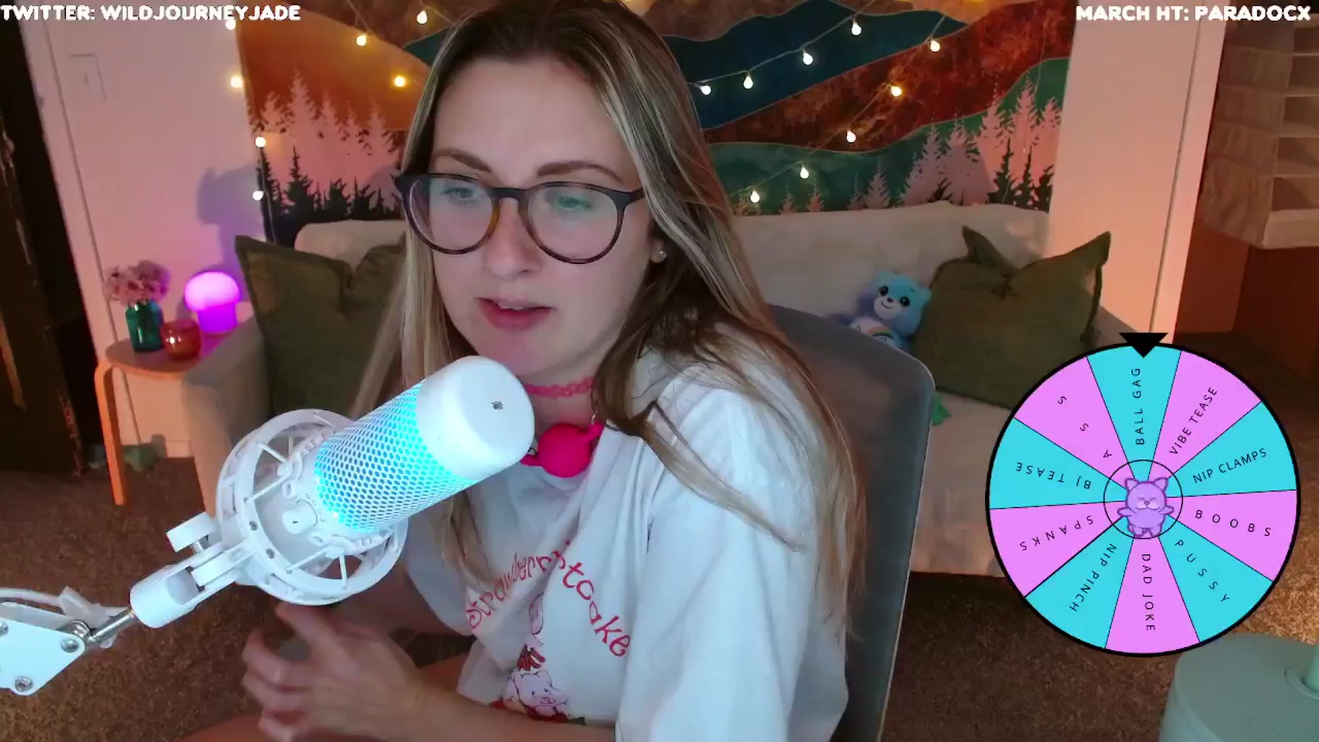 Gallery image thumbnail from JourneyJade's myfreecams stream on, 03/25/2024, 24:53 image 3 of 20