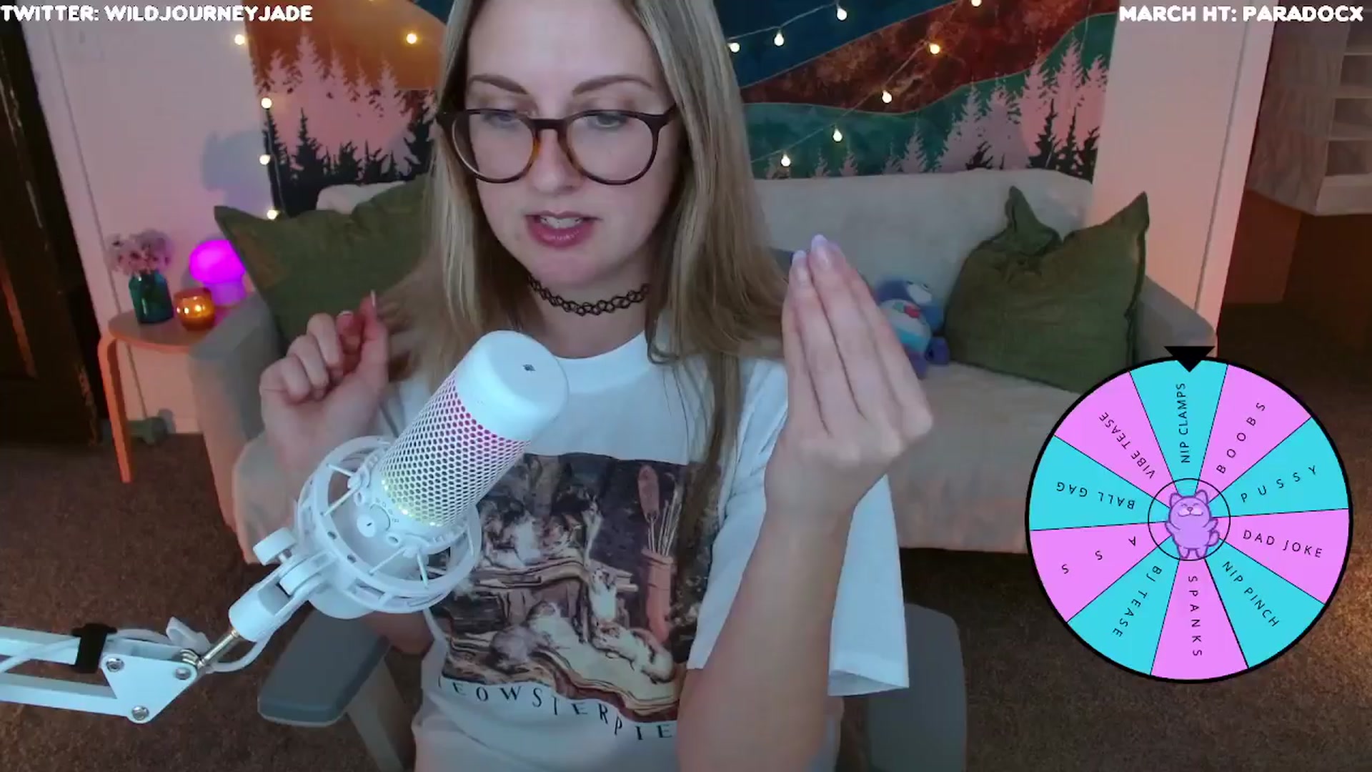 Gallery image thumbnail from JourneyJade's myfreecams stream on, 03/25/2024, 23:27 image 2 of 20