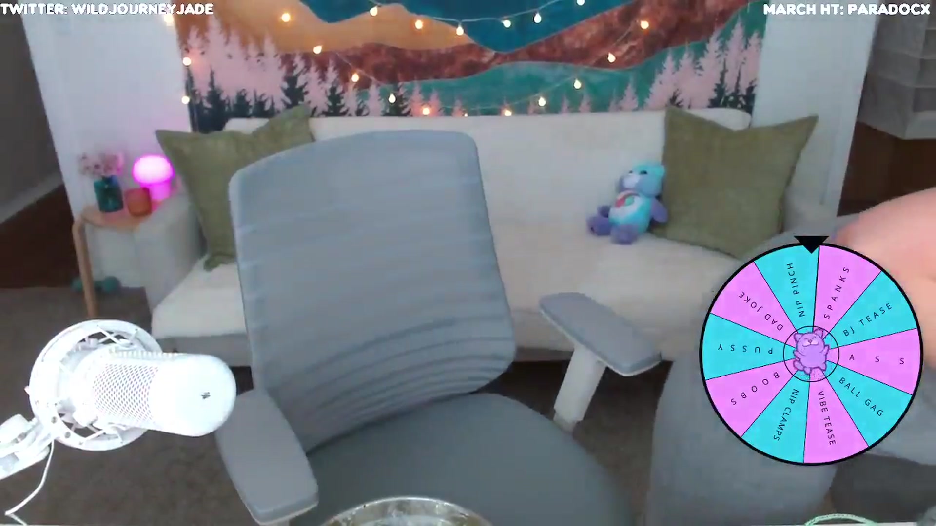Gallery image thumbnail from JourneyJade's myfreecams stream on, 03/26/2024, 22:39 image 5 of 20