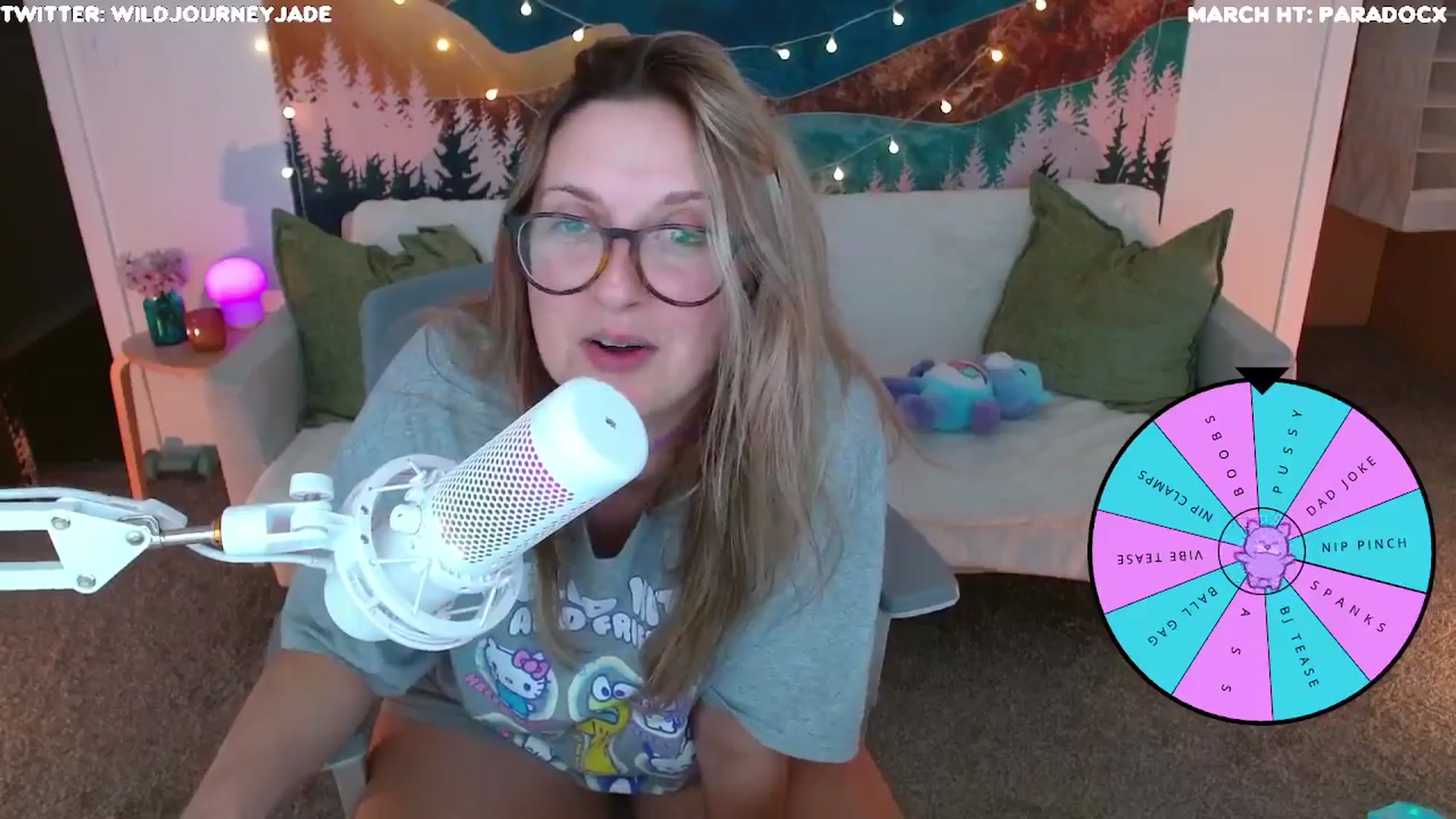 Gallery image thumbnail from JourneyJade's myfreecams stream on, 03/27/2024, 23:11 image 16 of 20