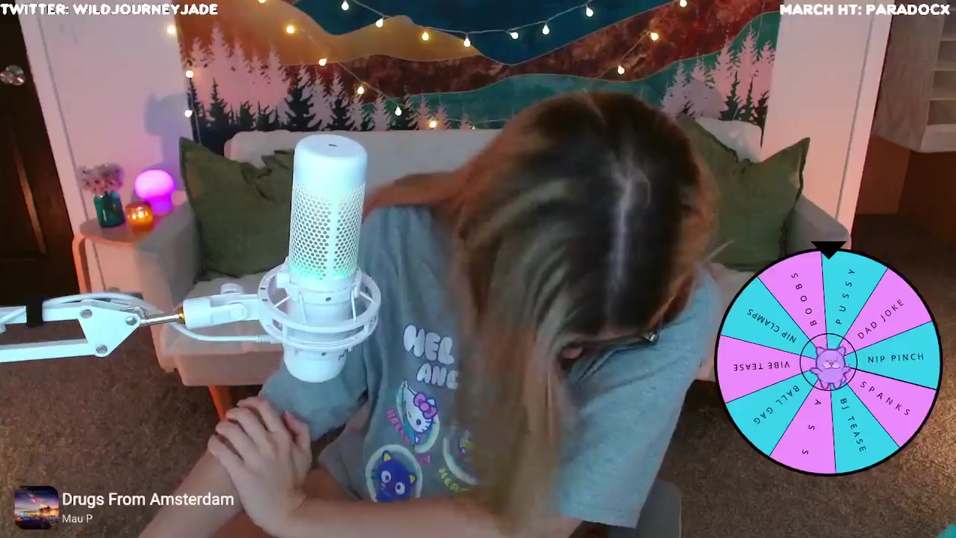 Gallery image thumbnail from JourneyJade's myfreecams stream on, 03/27/2024, 23:11 image 6 of 20