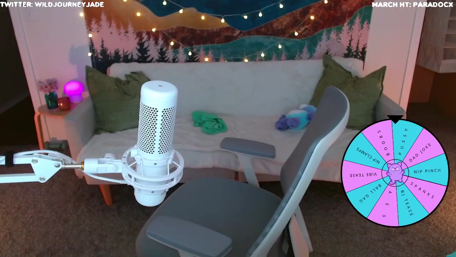Gallery image thumbnail from JourneyJade's myfreecams stream on, 03/27/2024, 23:11 image 9 of 20