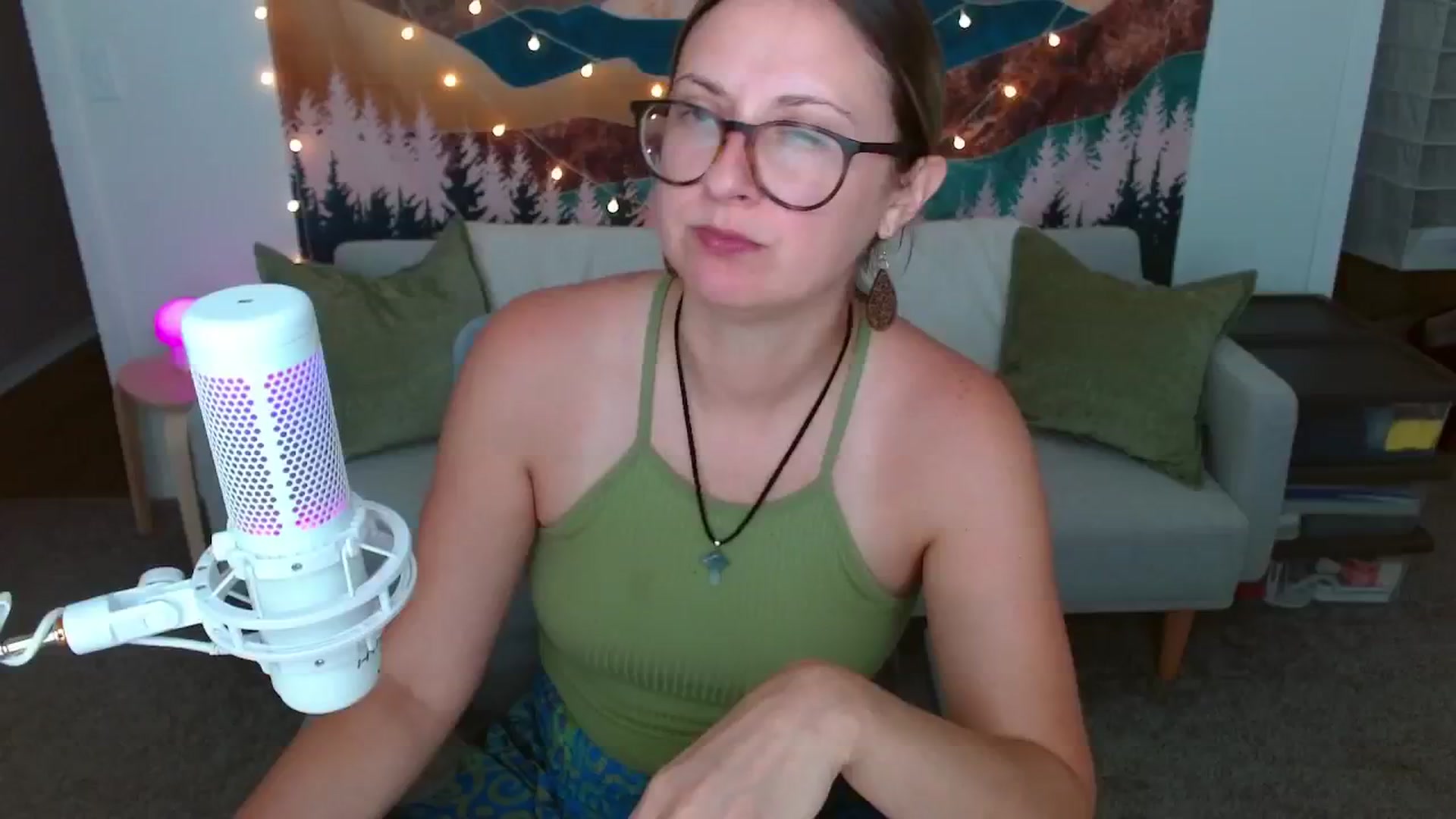 Gallery image thumbnail from JourneyJade's myfreecams stream on, 07/01/2024, 19:31 image 6 of 20