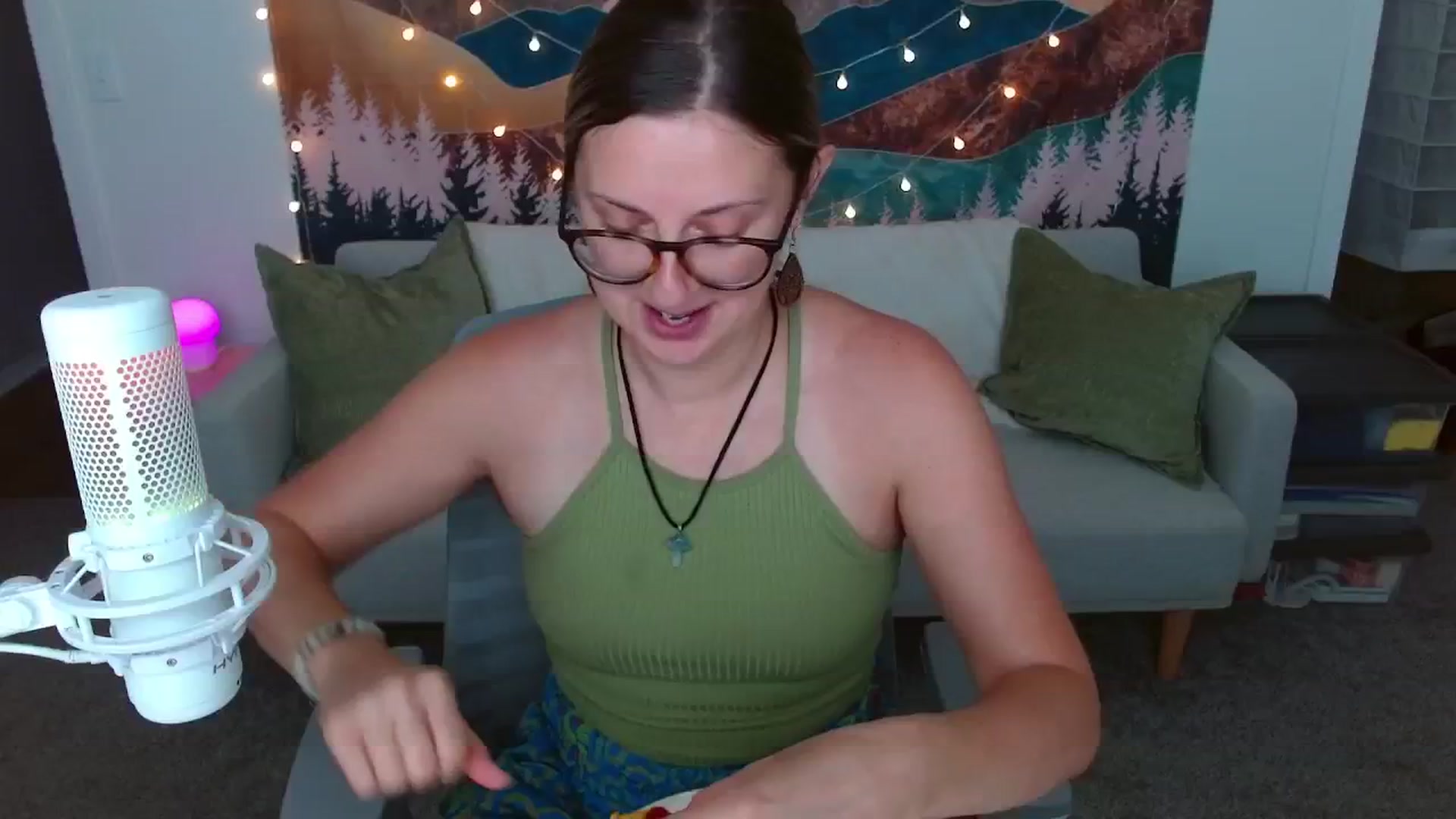 Gallery image thumbnail from JourneyJade's myfreecams stream on, 07/01/2024, 19:31 image 7 of 20