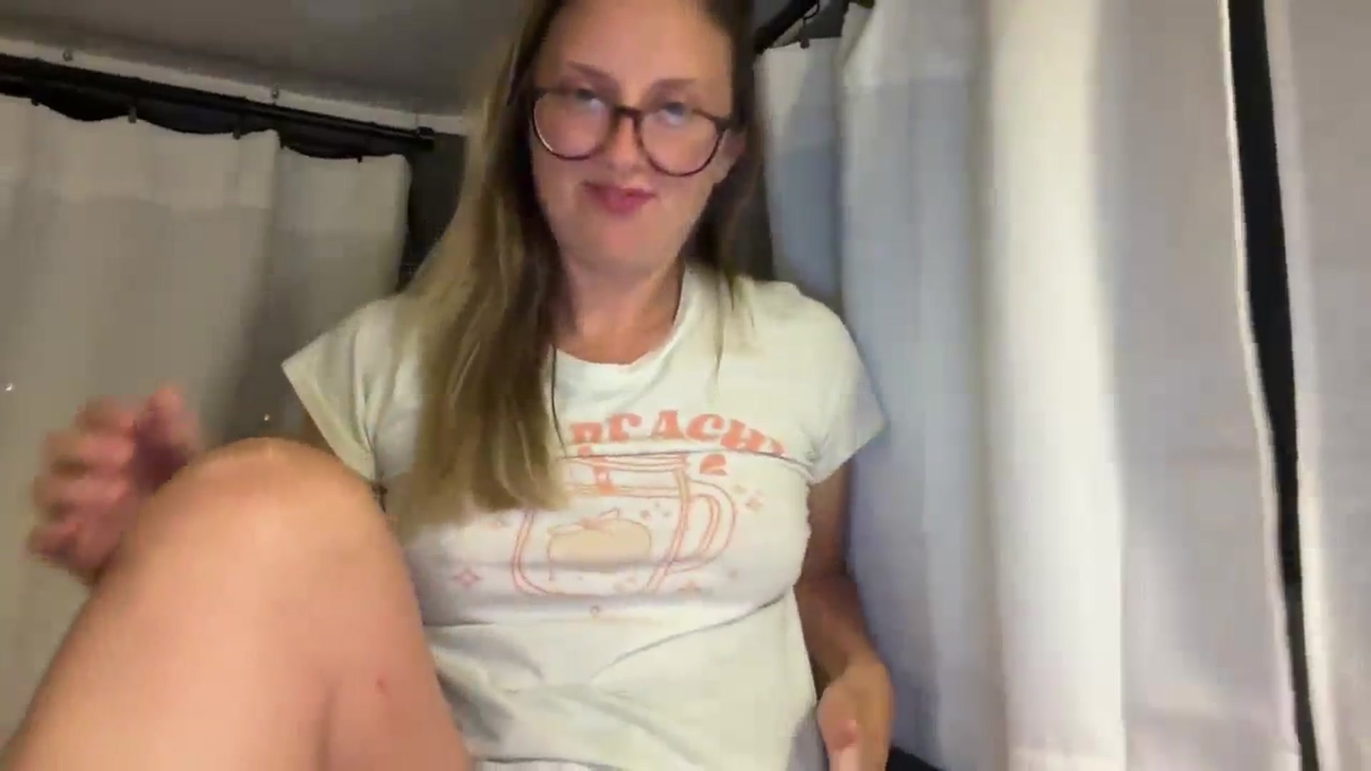 Gallery image thumbnail from JourneyJade's myfreecams stream on, 10/20/2024, 01:13 image 6 of 20