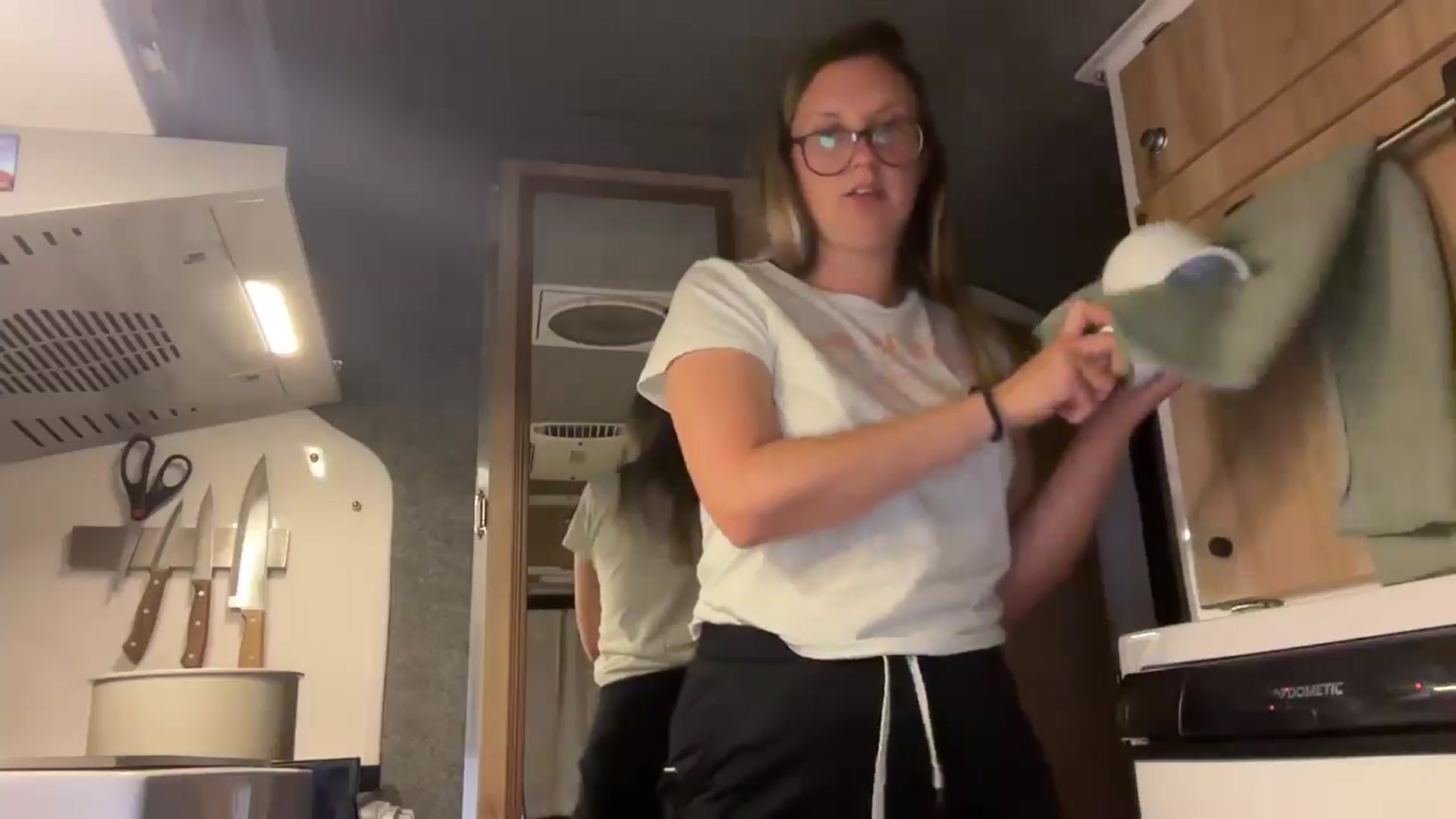 Gallery image thumbnail from JourneyJade's myfreecams stream on, 10/20/2024, 04:30 image 18 of 20