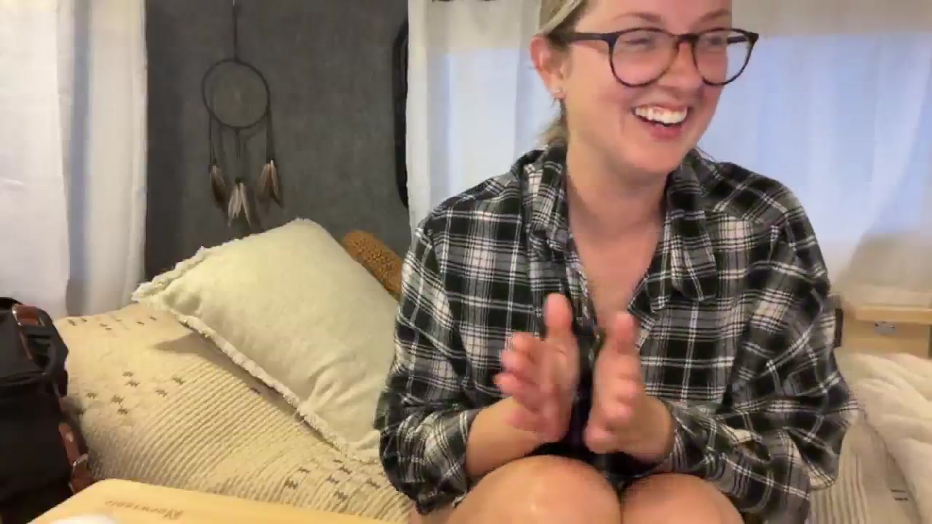 Gallery image thumbnail from JourneyJade's myfreecams stream on, 10/20/2024, 23:40 image 10 of 20