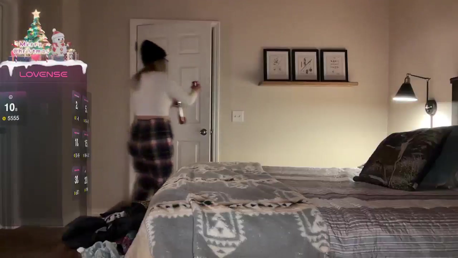 Gallery image thumbnail from JourneyJade's myfreecams stream on, 12/23/2024, 07:51 image 20 of 20