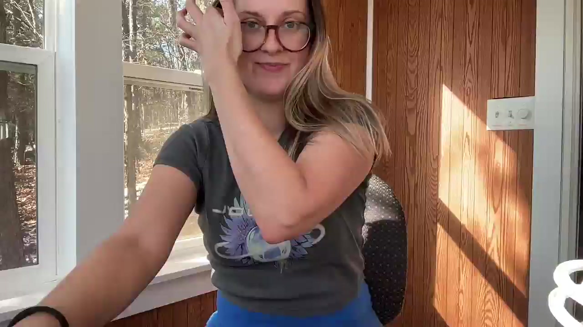 Gallery image thumbnail from JourneyJade's myfreecams stream on, 01/12/2025, 19:14 image 19 of 20