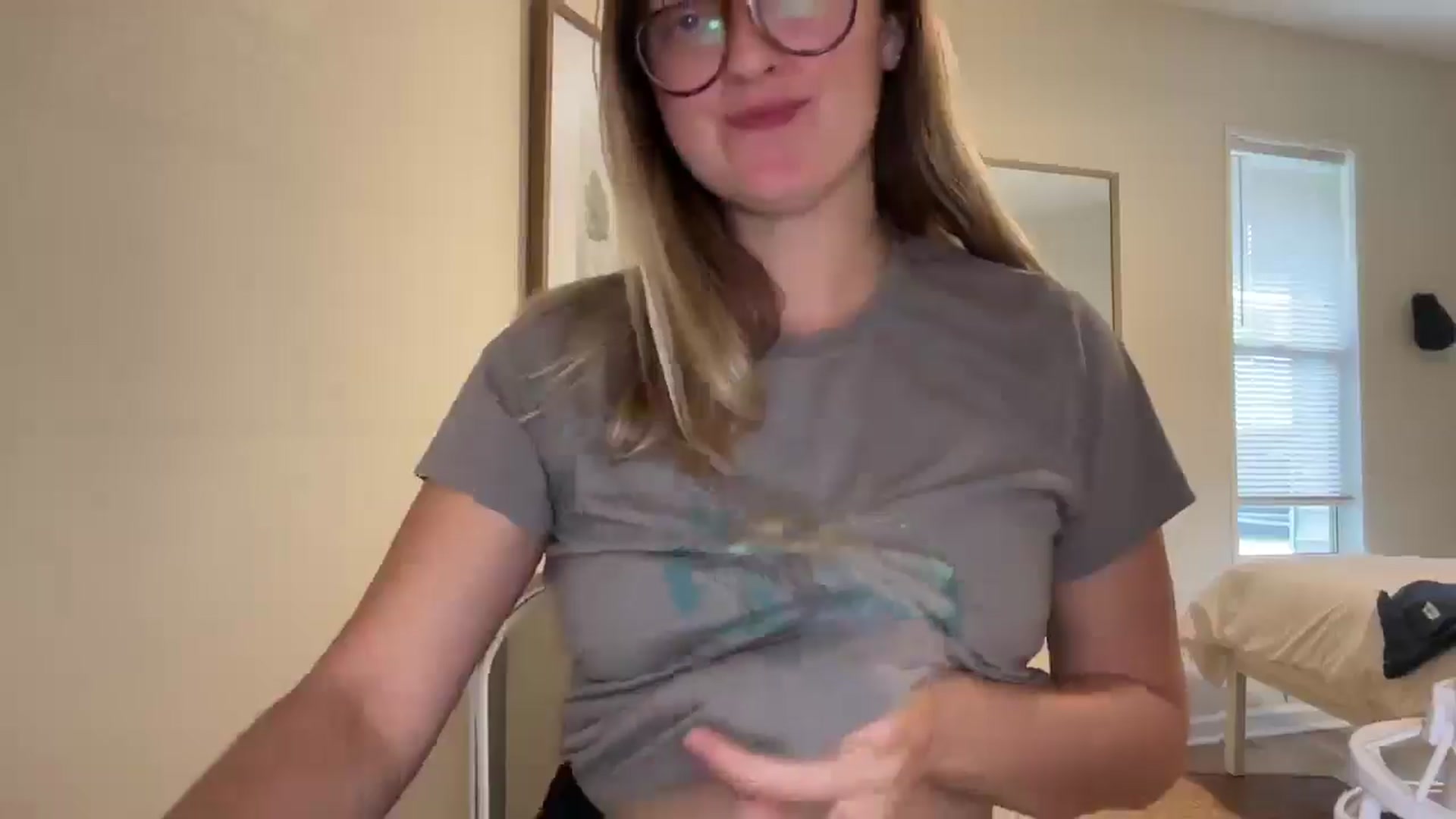 Gallery image thumbnail from JourneyJade's myfreecams stream on, 01/19/2025, 17:35 image 10 of 20