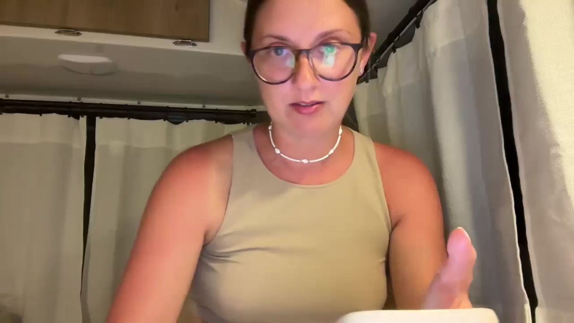 Gallery image thumbnail from JourneyJade's myfreecams stream on, 02/10/2025, 24:36 image 14 of 20
