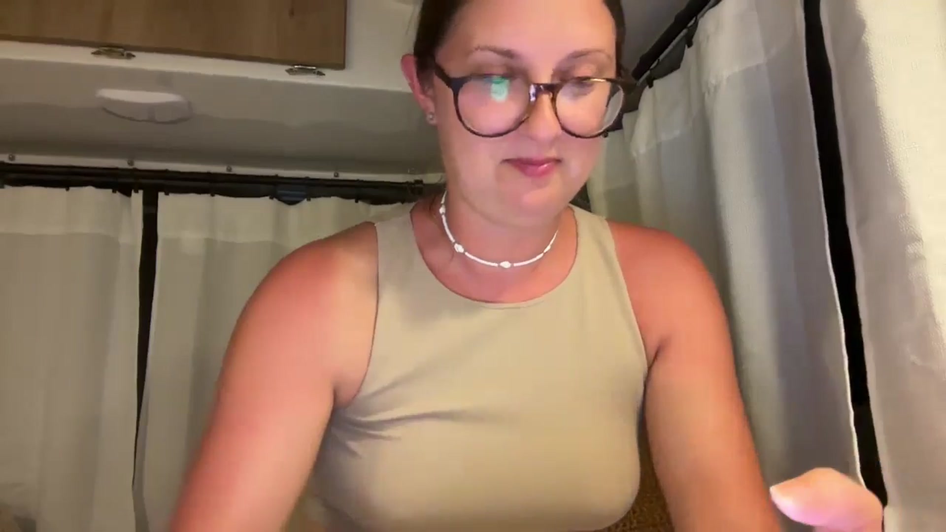 Gallery image thumbnail from JourneyJade's myfreecams stream on, 02/10/2025, 24:36 image 13 of 20