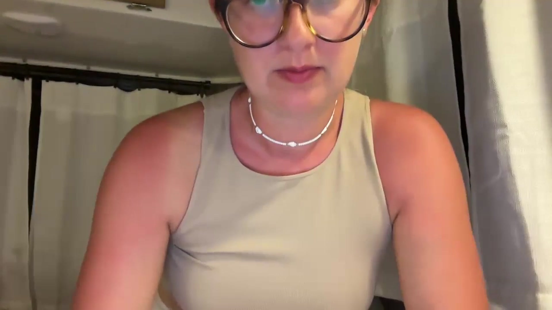 Gallery image thumbnail from JourneyJade's myfreecams stream on, 02/10/2025, 24:36 image 19 of 20