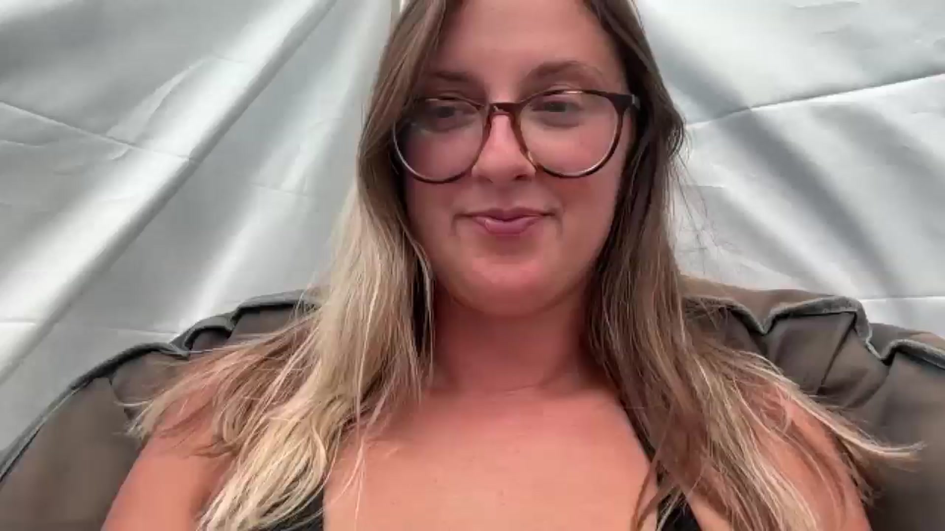Gallery image thumbnail from JourneyJade's myfreecams stream on, 04/13/2025, 20:30 image 13 of 20