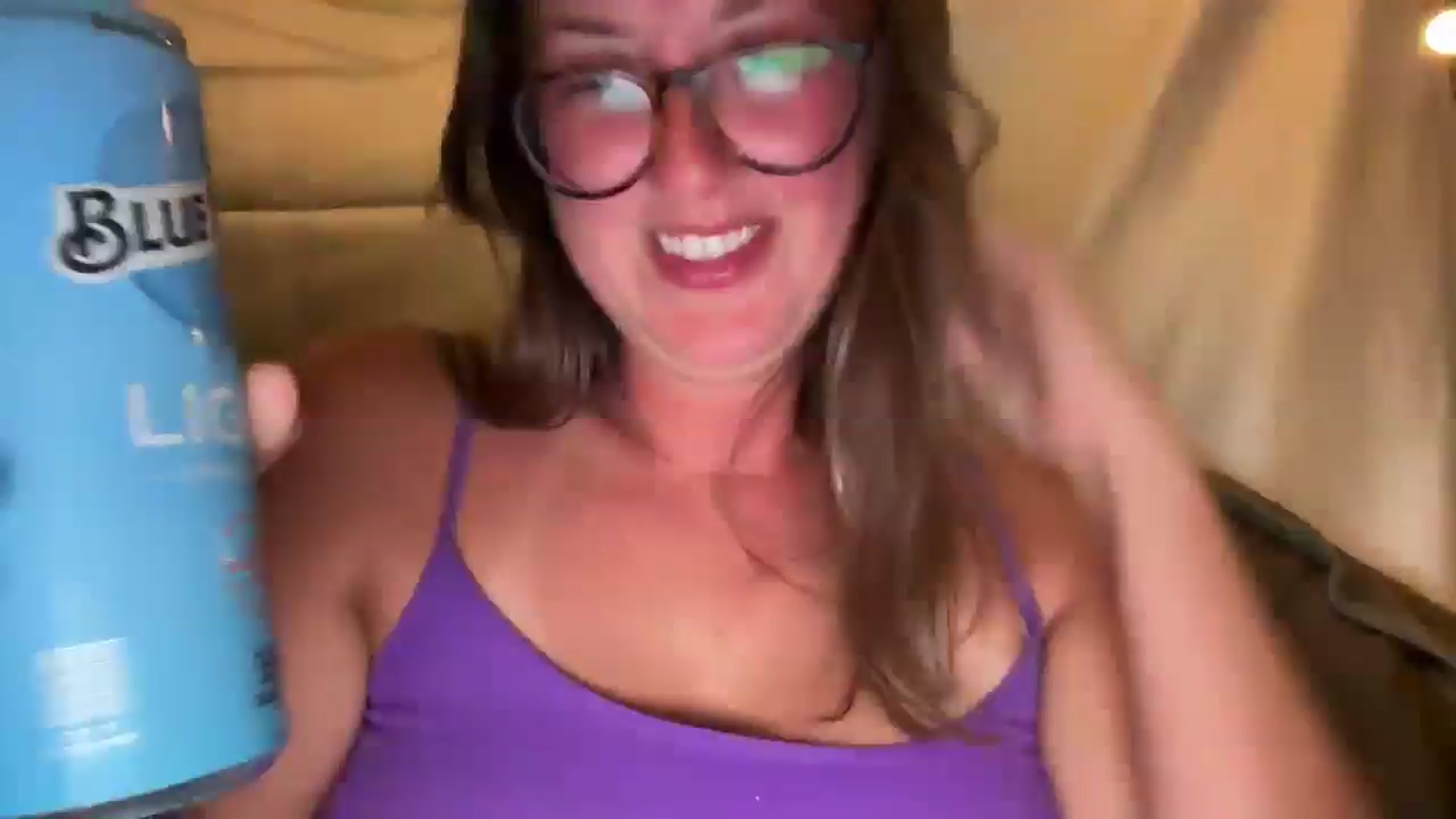 Gallery image thumbnail from JourneyJade's myfreecams stream on, 04/15/2025, 03:21 image 1 of 20