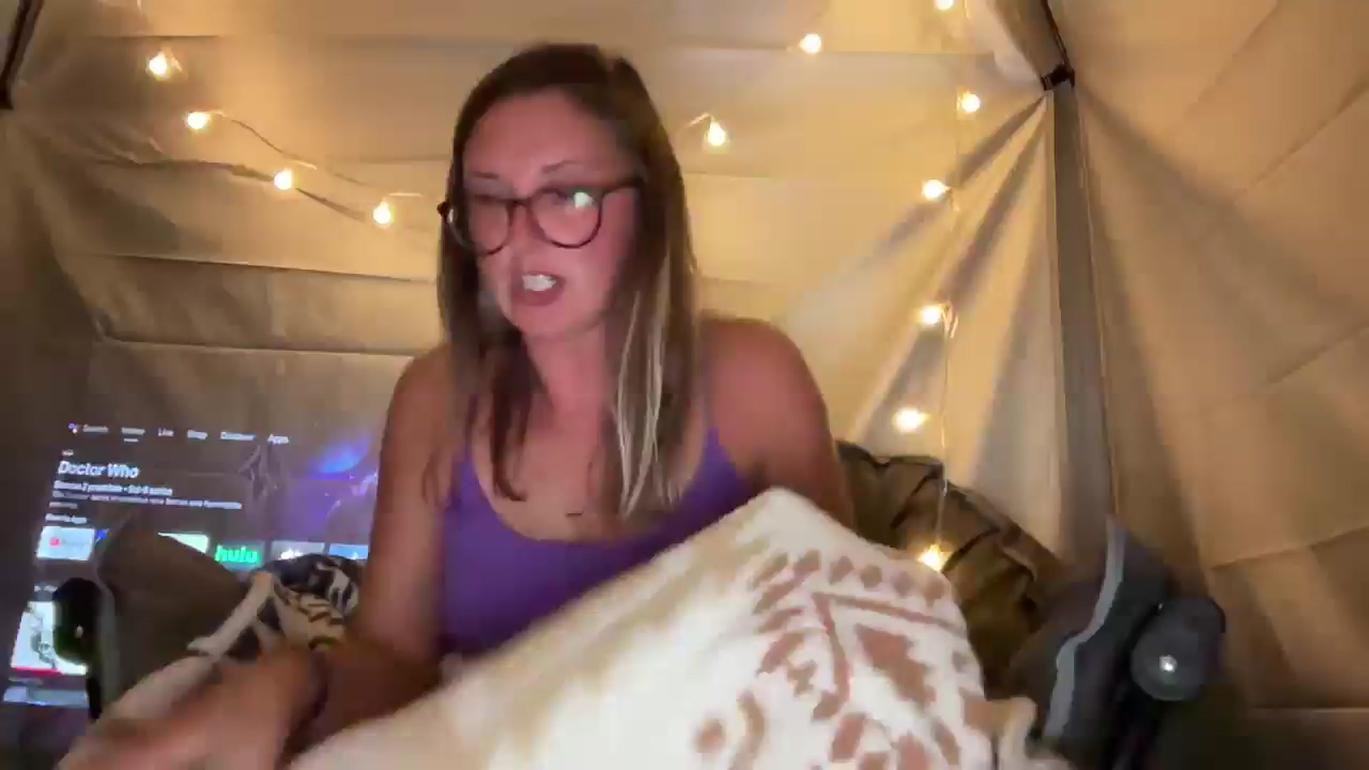 Gallery image thumbnail from JourneyJade's myfreecams stream on, 04/15/2025, 03:56 image 2 of 20