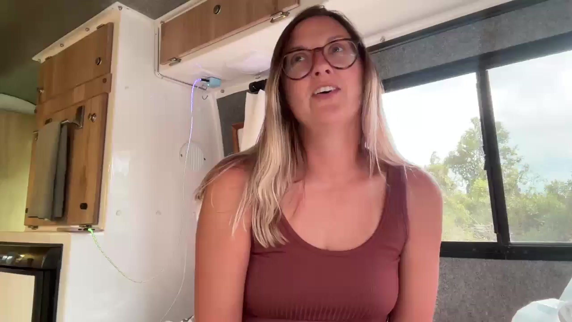Gallery image thumbnail from JourneyJade's myfreecams stream on, 04/17/2025, 21:00 image 19 of 20