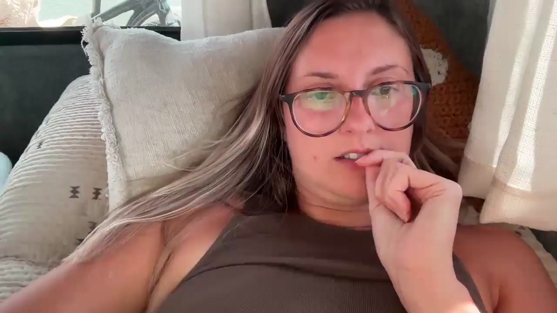 Gallery image thumbnail from JourneyJade's myfreecams stream on, 04/21/2025, 21:03 image 19 of 20