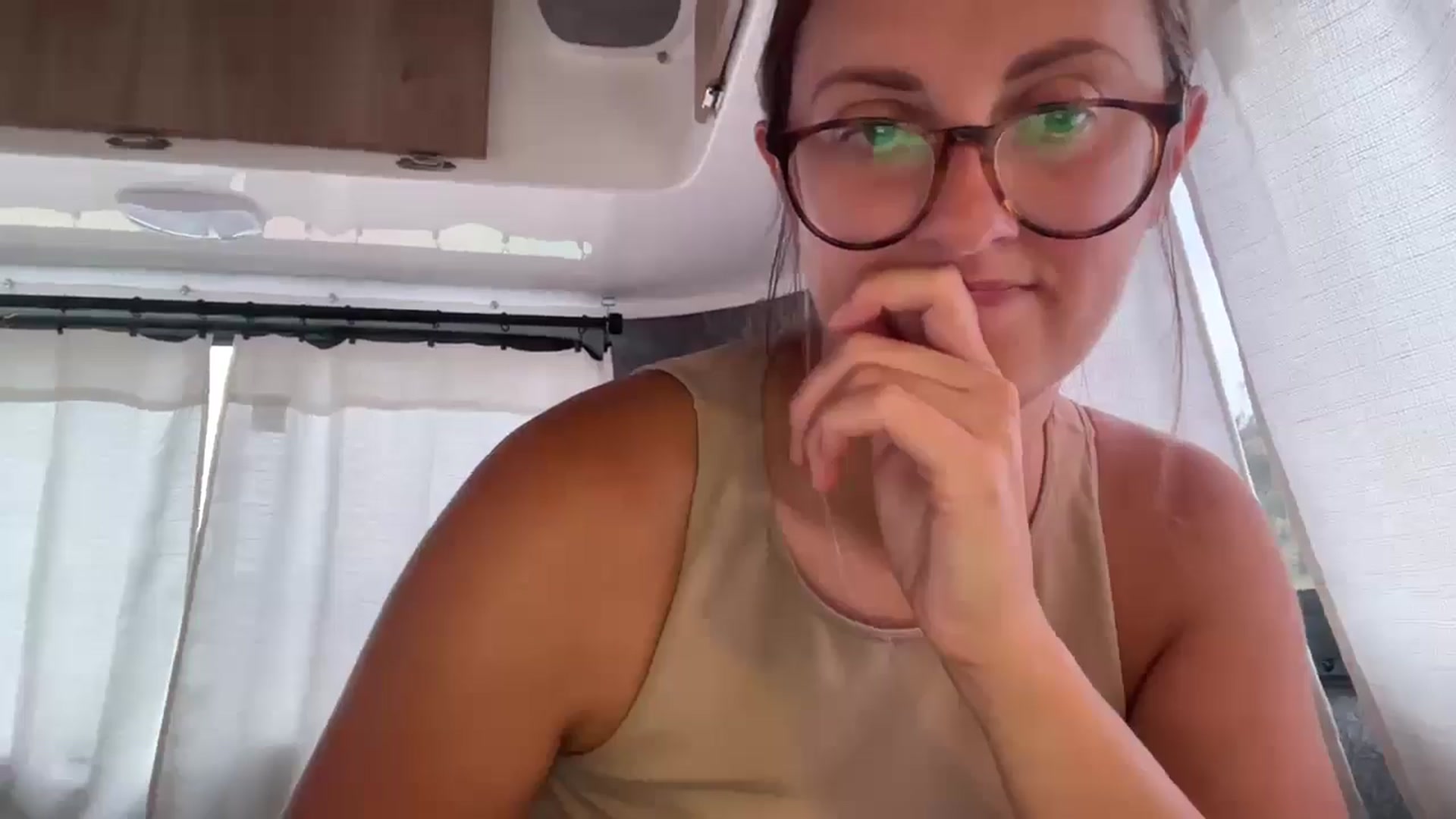 Gallery image thumbnail from JourneyJade's myfreecams stream on, 04/28/2025, 18:09 image 6 of 20