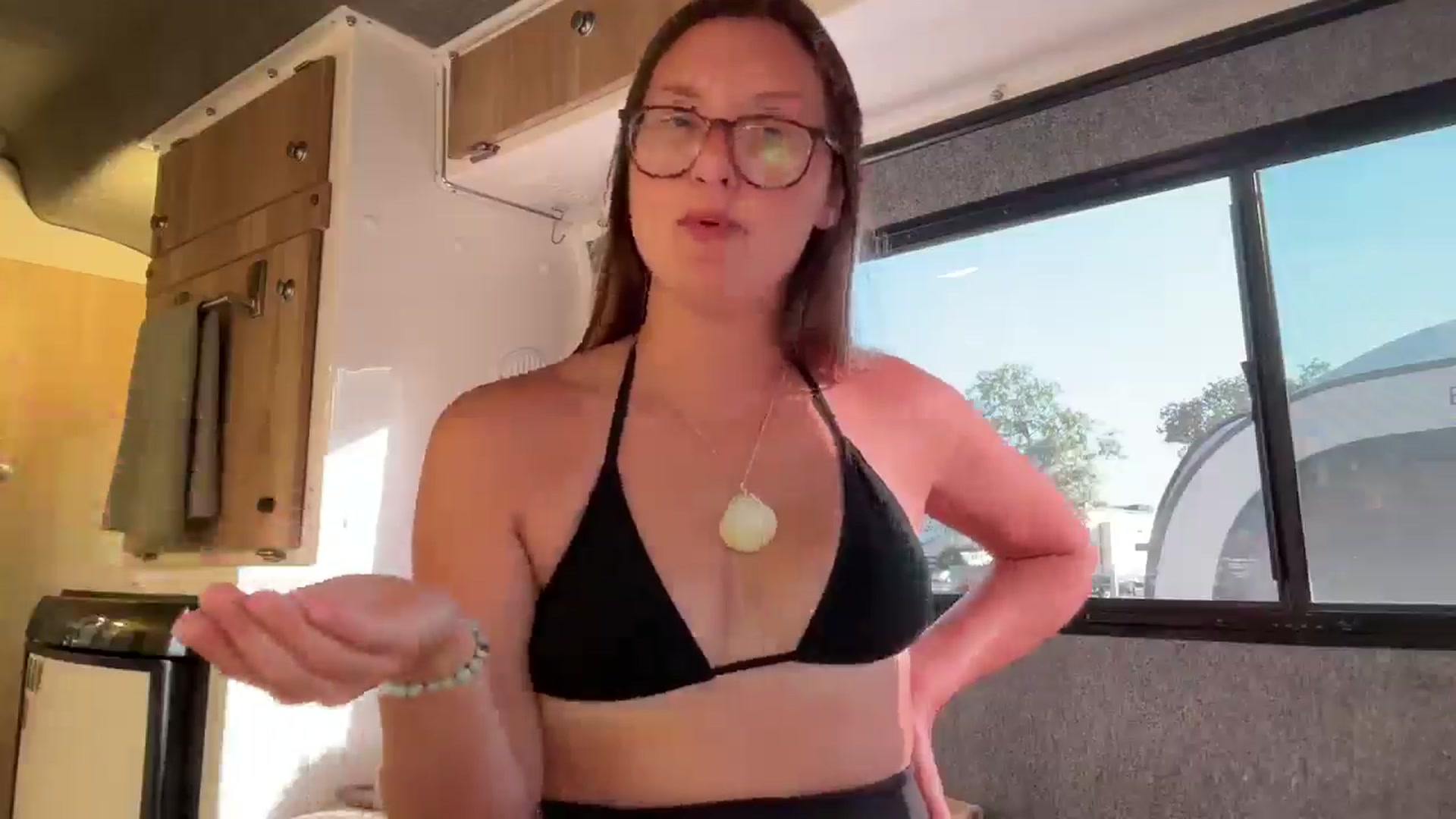 Gallery image thumbnail from JourneyJade's myfreecams stream on, 05/07/2025, 24:00 image 11 of 20