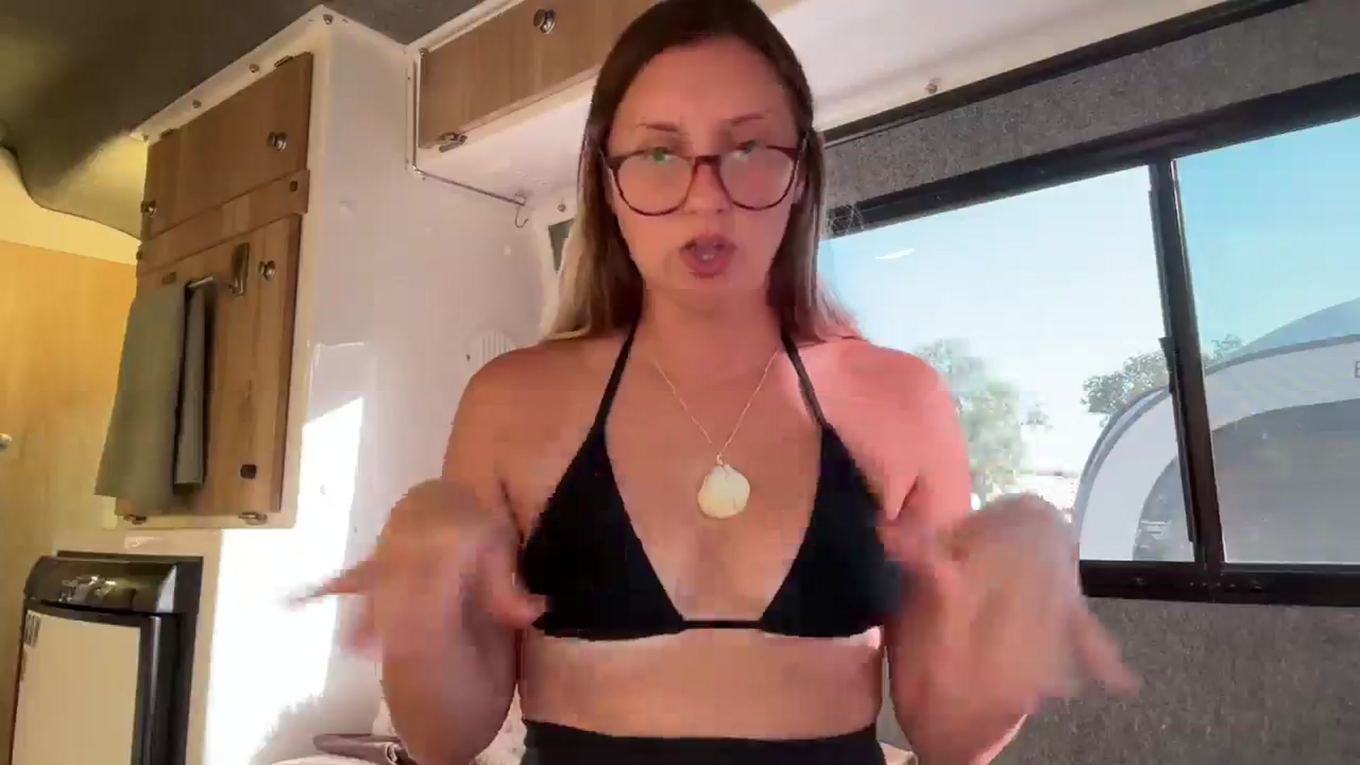 Gallery image thumbnail from JourneyJade's myfreecams stream on, 05/07/2025, 24:00 image 12 of 20