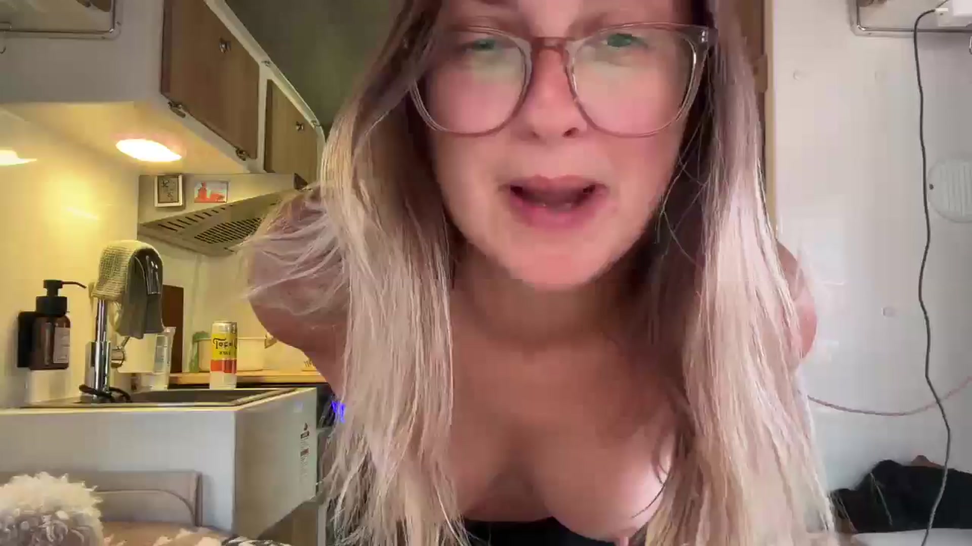 Gallery image thumbnail from JourneyJade's myfreecams stream on, 05/09/2025, 22:30 image 4 of 20