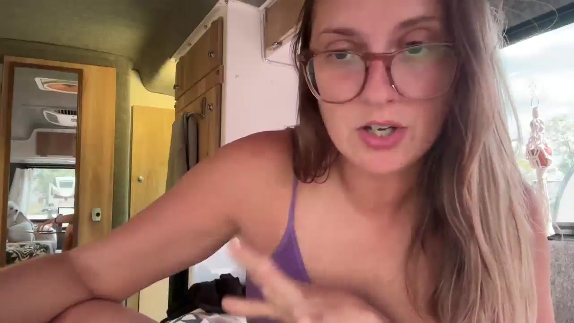 Gallery image thumbnail from JourneyJade's myfreecams stream on, 05/09/2025, 22:30 image 13 of 20