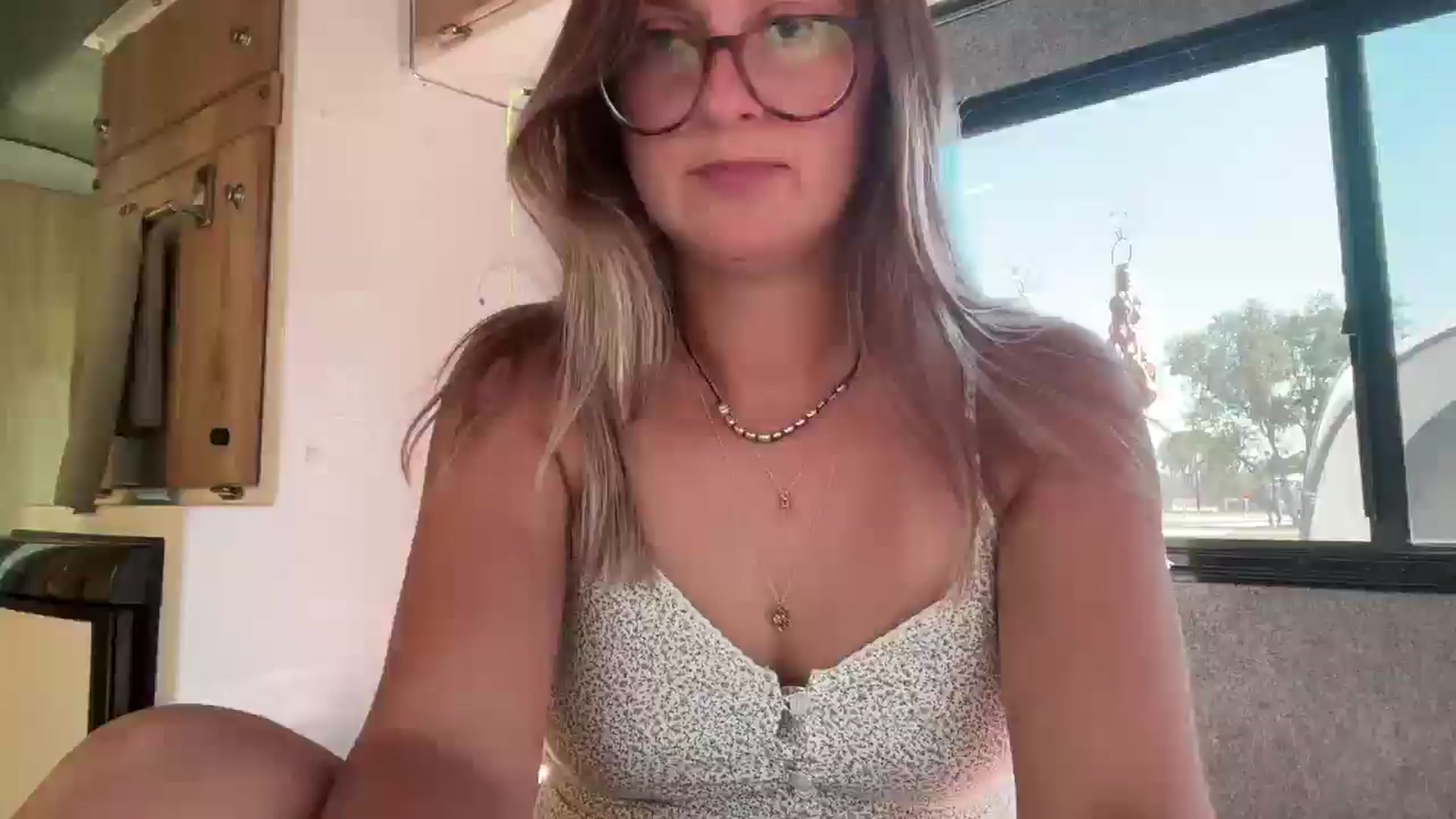 Gallery image thumbnail from JourneyJade's myfreecams stream on, 05/12/2025, 21:27 image 10 of 20