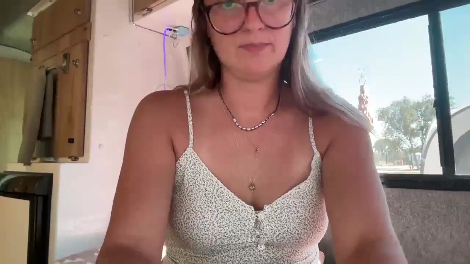 Gallery image thumbnail from JourneyJade's myfreecams stream on, 05/12/2025, 21:27 image 8 of 20