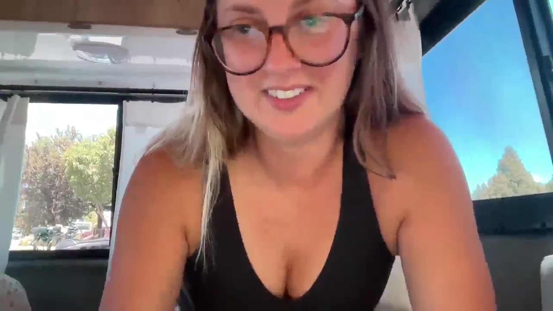 Gallery image thumbnail from JourneyJade's myfreecams stream on, 06/01/2025, 19:10 image 16 of 20