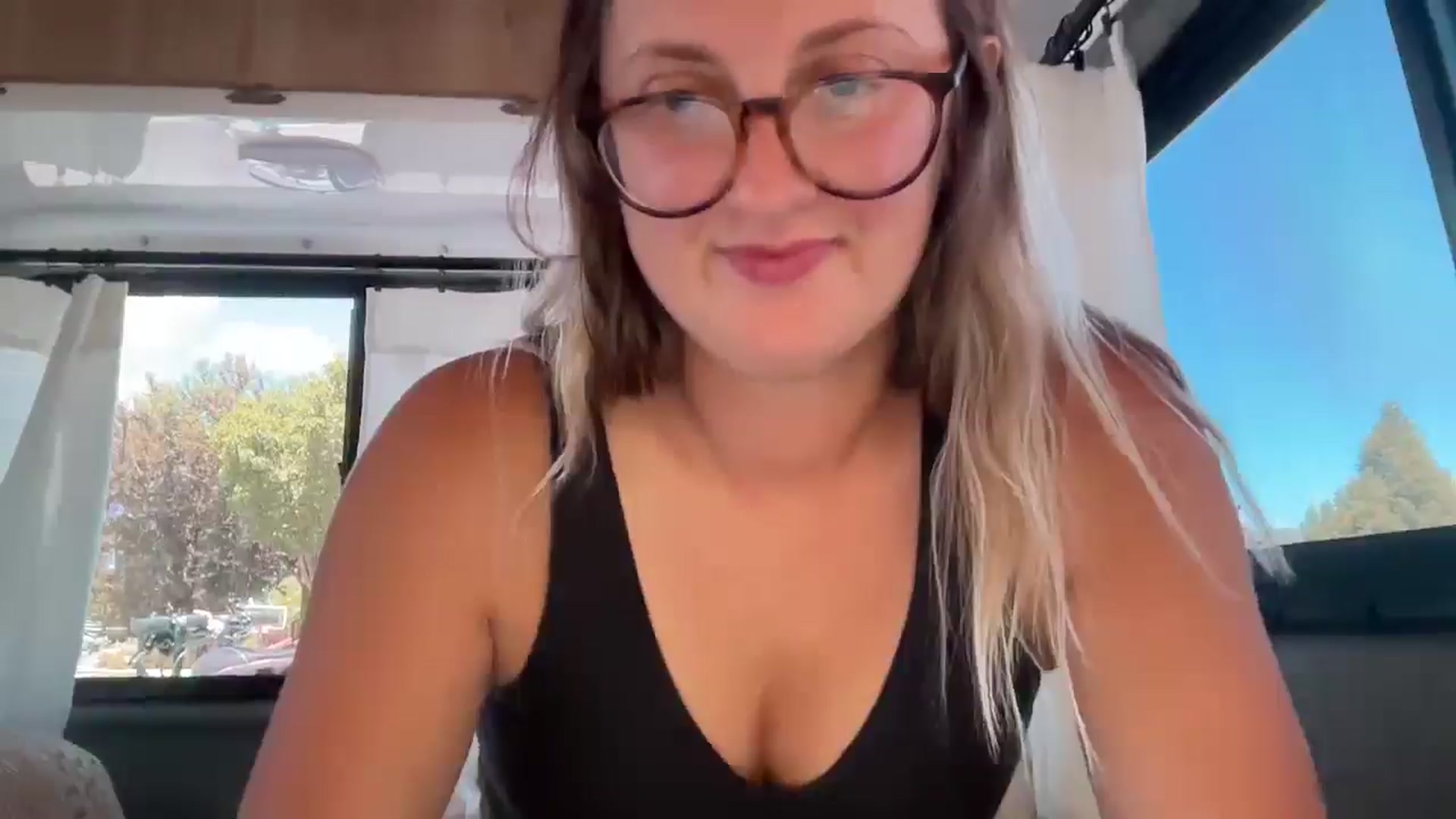 Gallery image thumbnail from JourneyJade's myfreecams stream on, 06/01/2025, 19:10 image 17 of 20