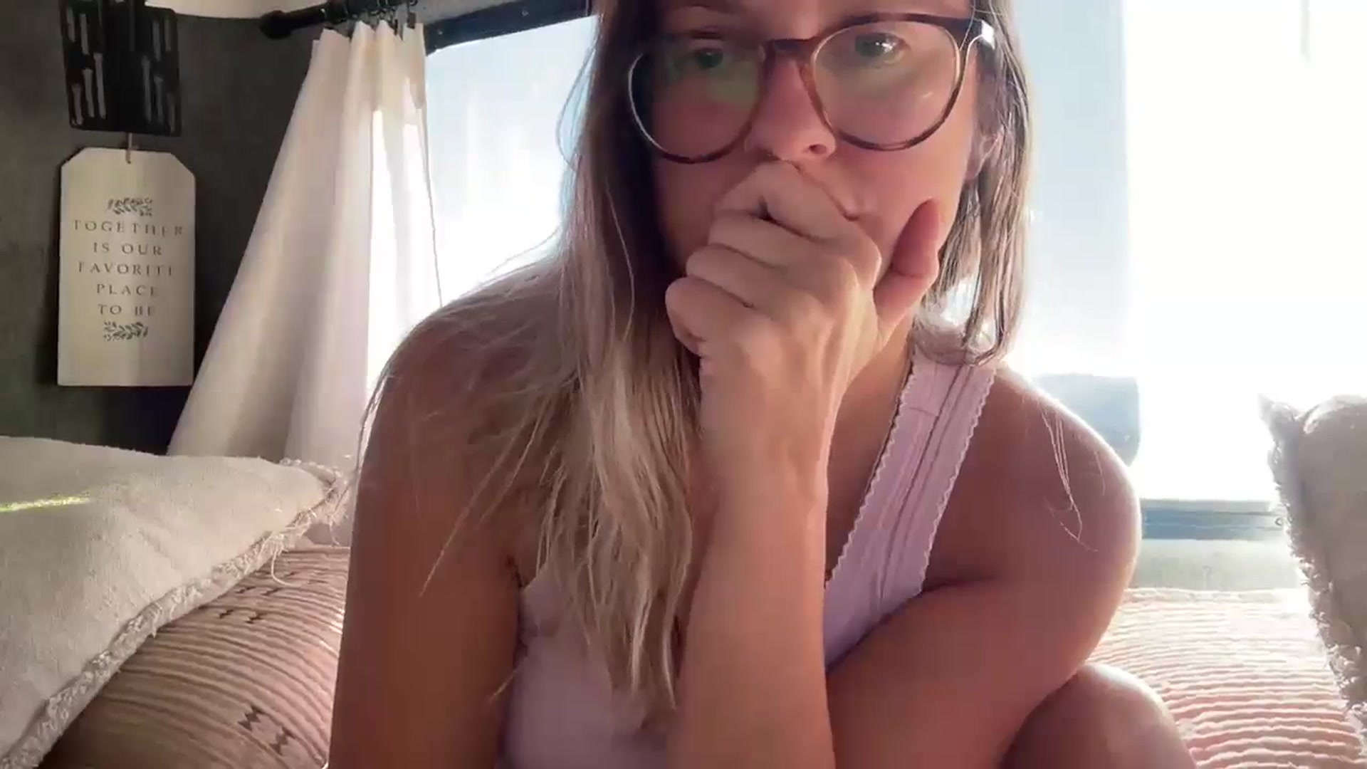 Gallery image thumbnail from JourneyJade's myfreecams stream on, 06/09/2025, 16:46 image 2 of 20
