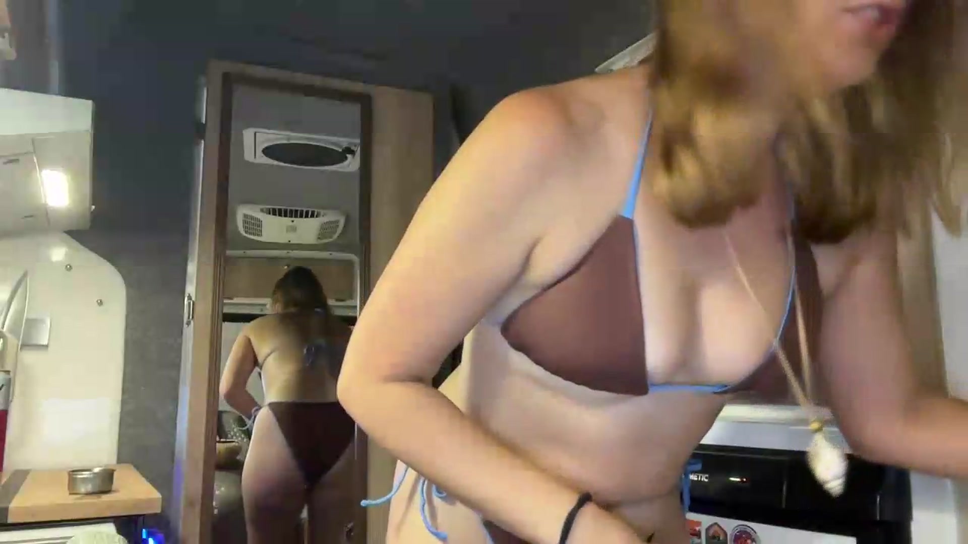 Gallery image thumbnail from JourneyJade's myfreecams stream on, 05/17/2026, 03:25 image 5 of 20