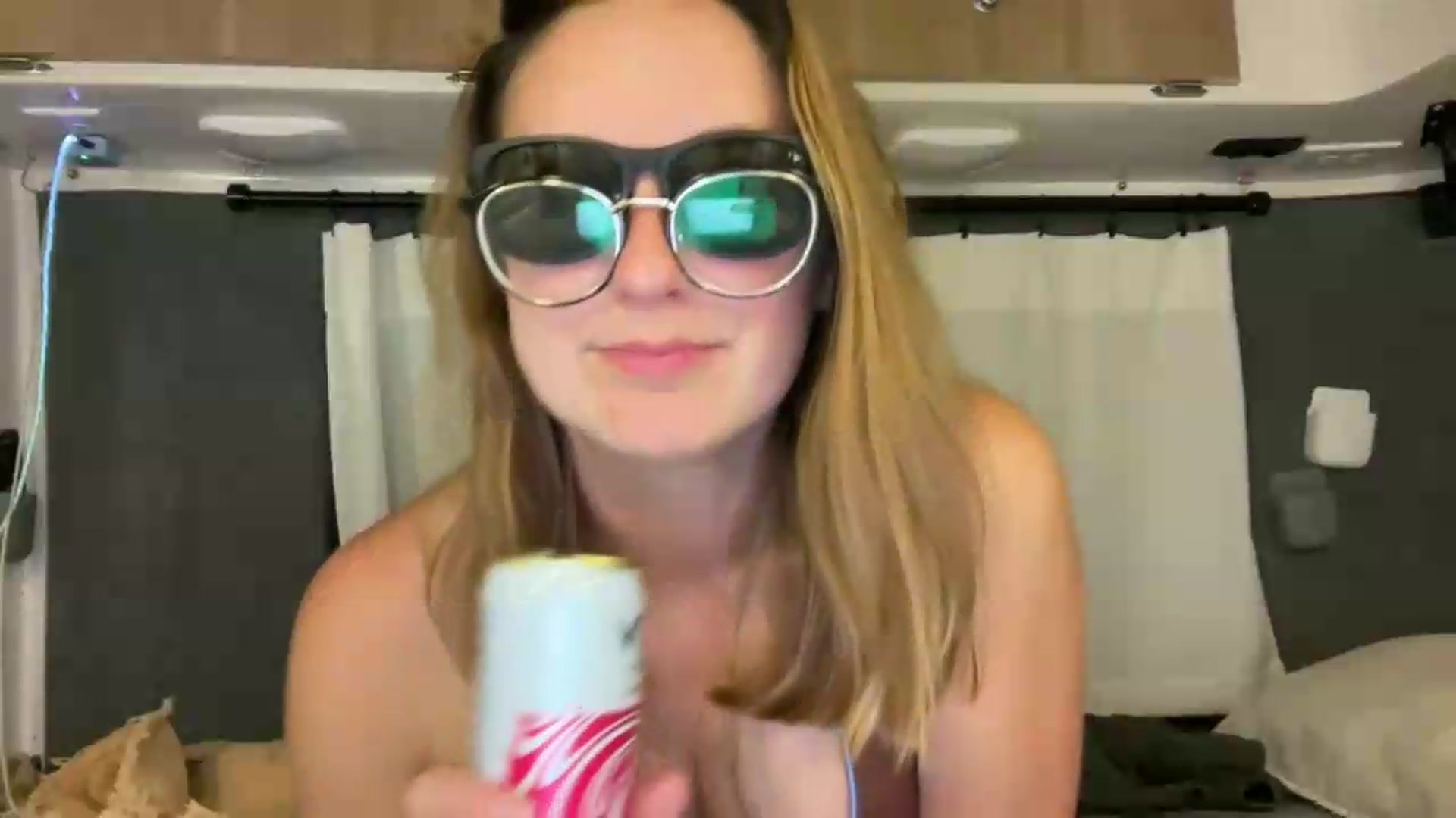 Gallery image thumbnail from JourneyJade's myfreecams stream on, 05/17/2026, 03:25 image 4 of 20